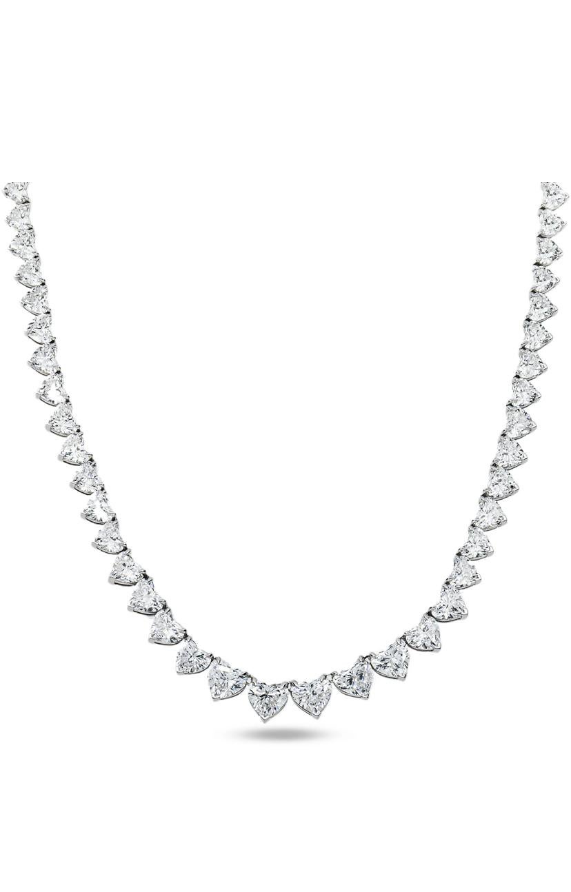 22,50 Carats  Collier de tennis en or 18K avec diamants EF/VVS en forme de coeur en vente 4