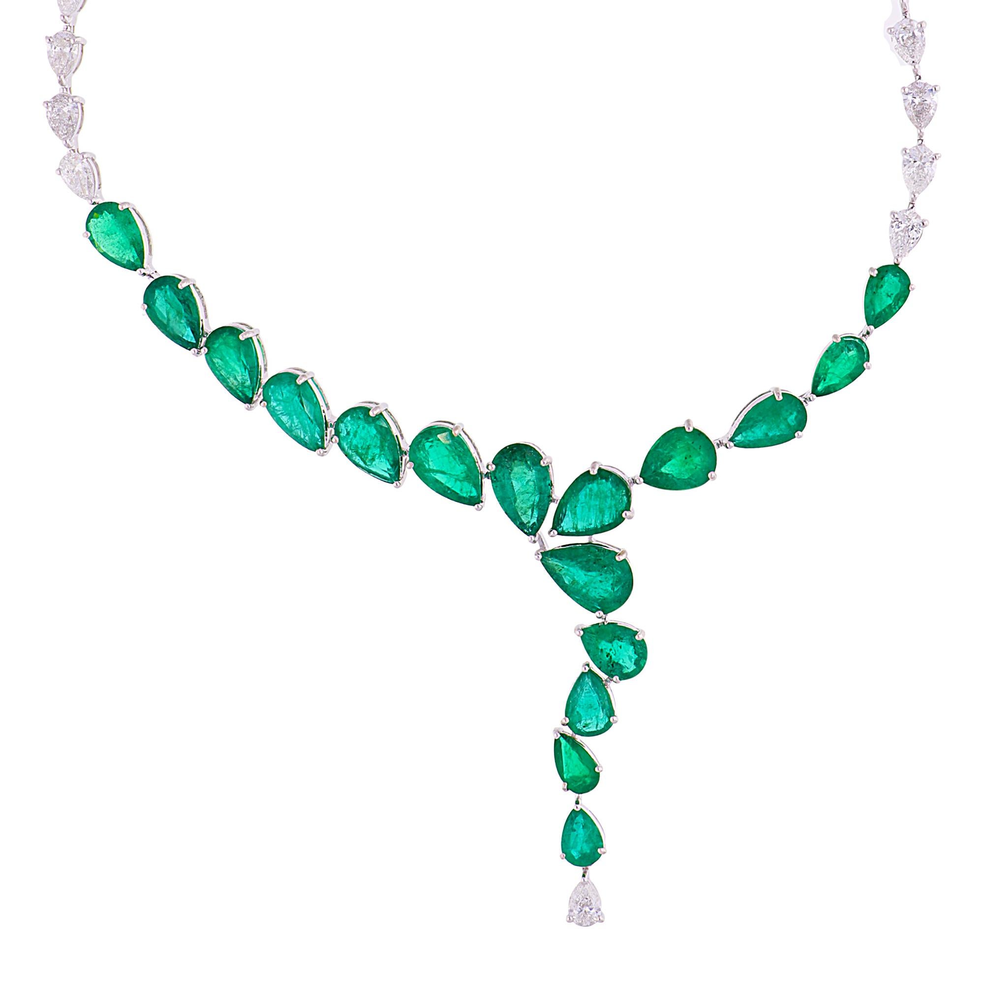 22,52 Karat Birnenschliff Smaragd Diamant Lariat Drop Halskette 14 Karat Weißgold (Art déco) im Angebot