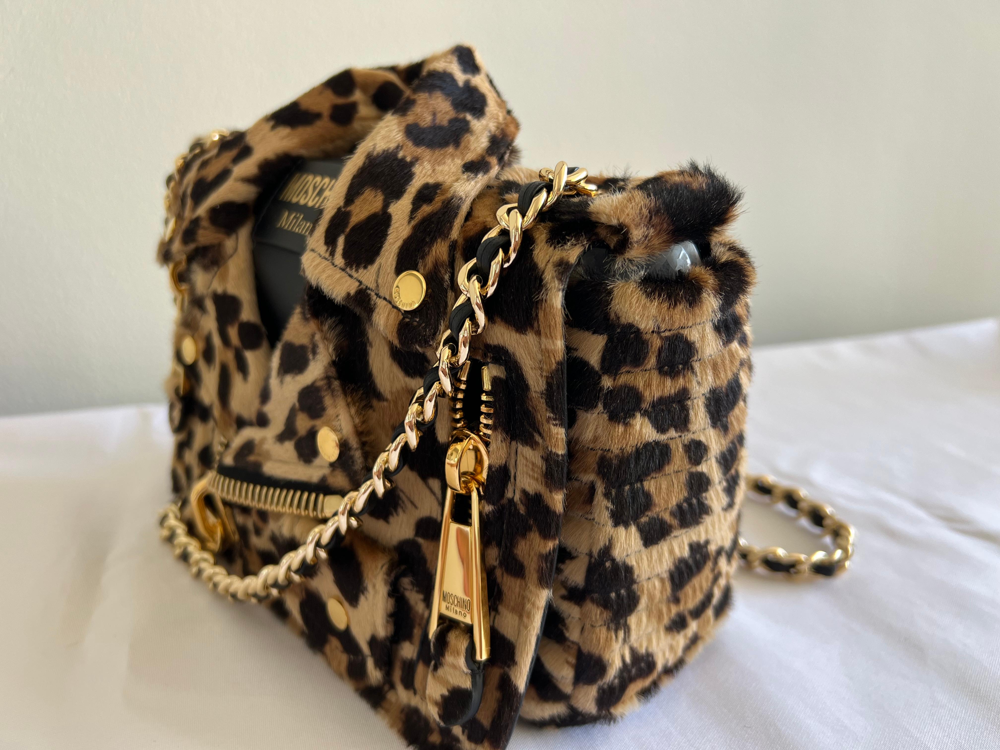 $2255 AW21 Moschino Couture Jeremy Scott Nude Biker Jacket Leopard Shoulder Bag In New Condition In Palm Springs, CA