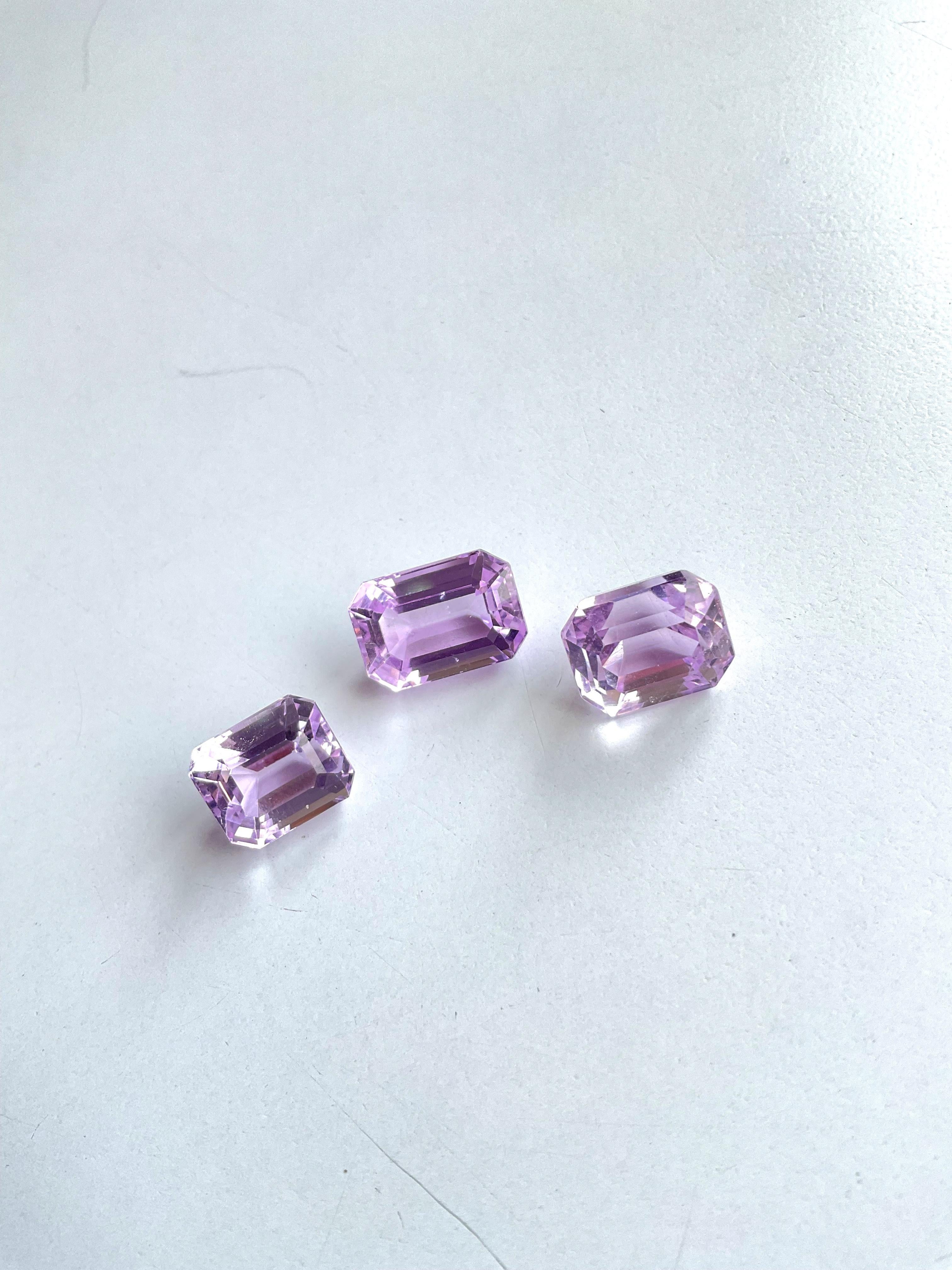22.56 Carats Pink Kunzite Octagon Natural Cut Stones For Fine Gem Jewellery For Sale 1