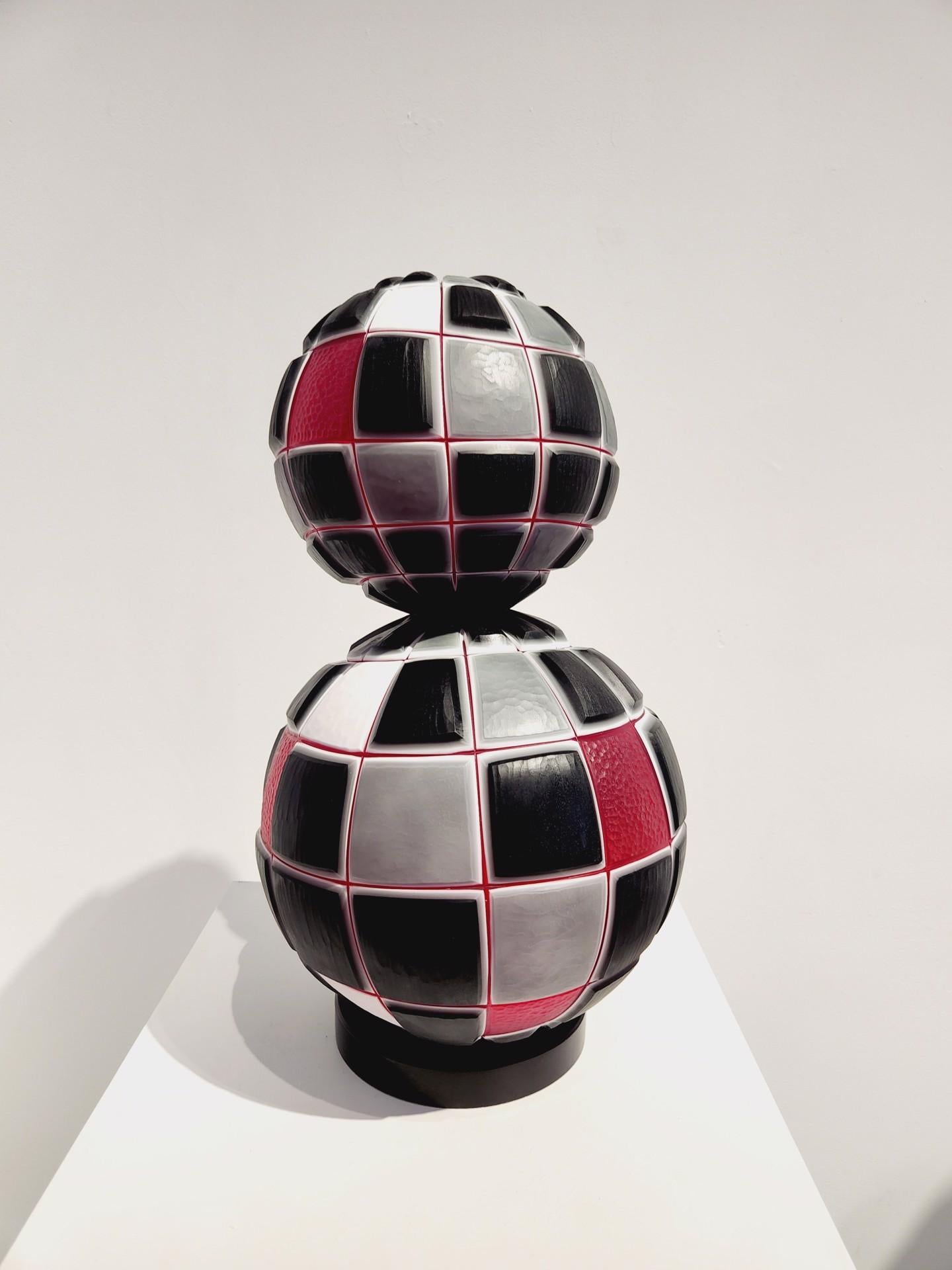 Pietro & Riccardo Ferro
2 Spheres- Murano Glass, 2019
Hand Blown and Hand Carved Murano glass - 4 Layers
