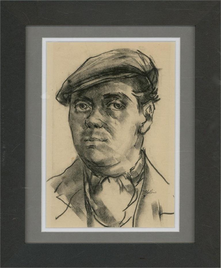 Peter Collins ARCA Portrait – ARCA - Kohlezeichnung des 20. Jahrhunderts, Figur mit flacher Kappe von Peter Collins