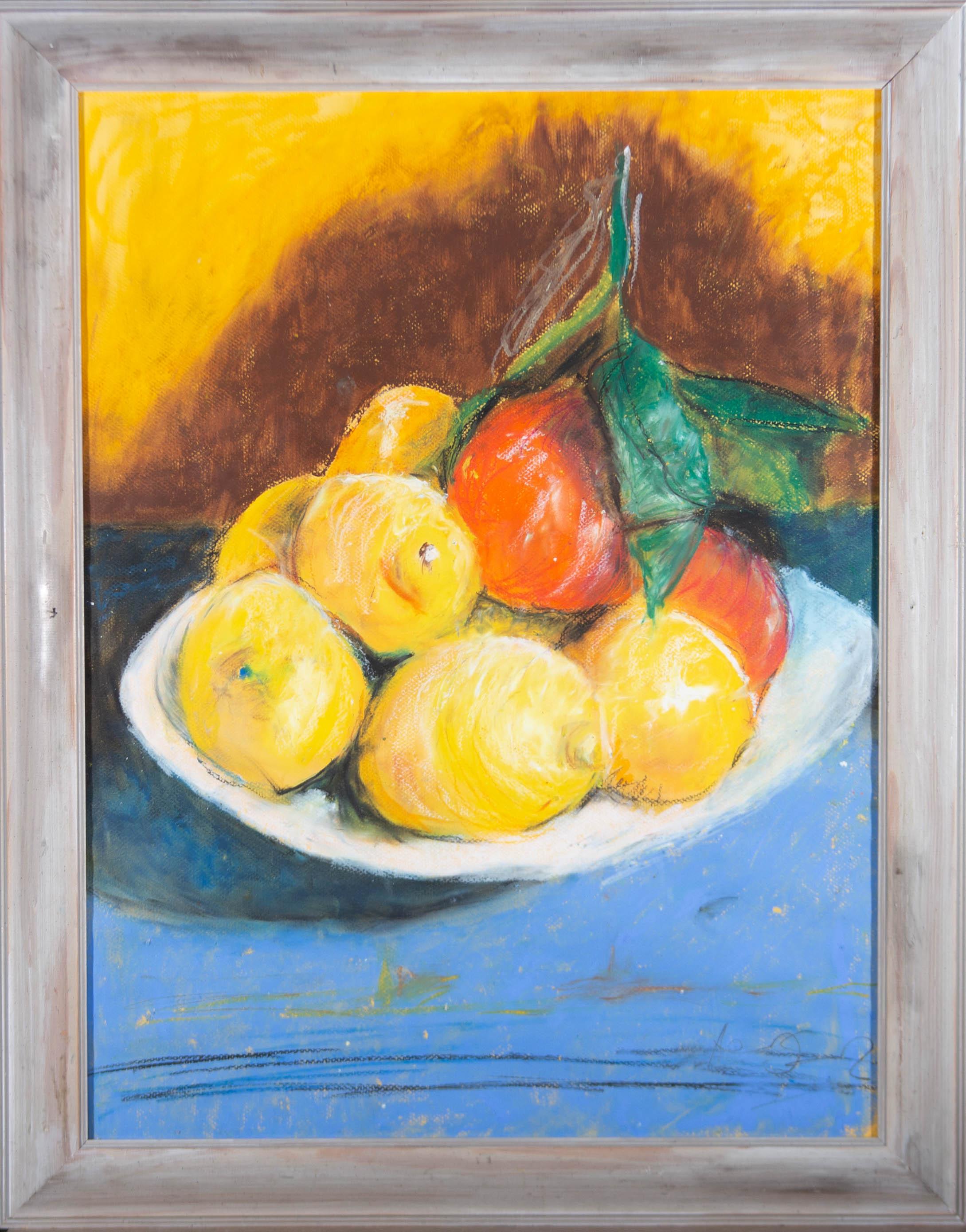 Unknown Still-Life – Gerahmtes zeitgenössisches Öl-Pastell - Zitronen in einer Schale