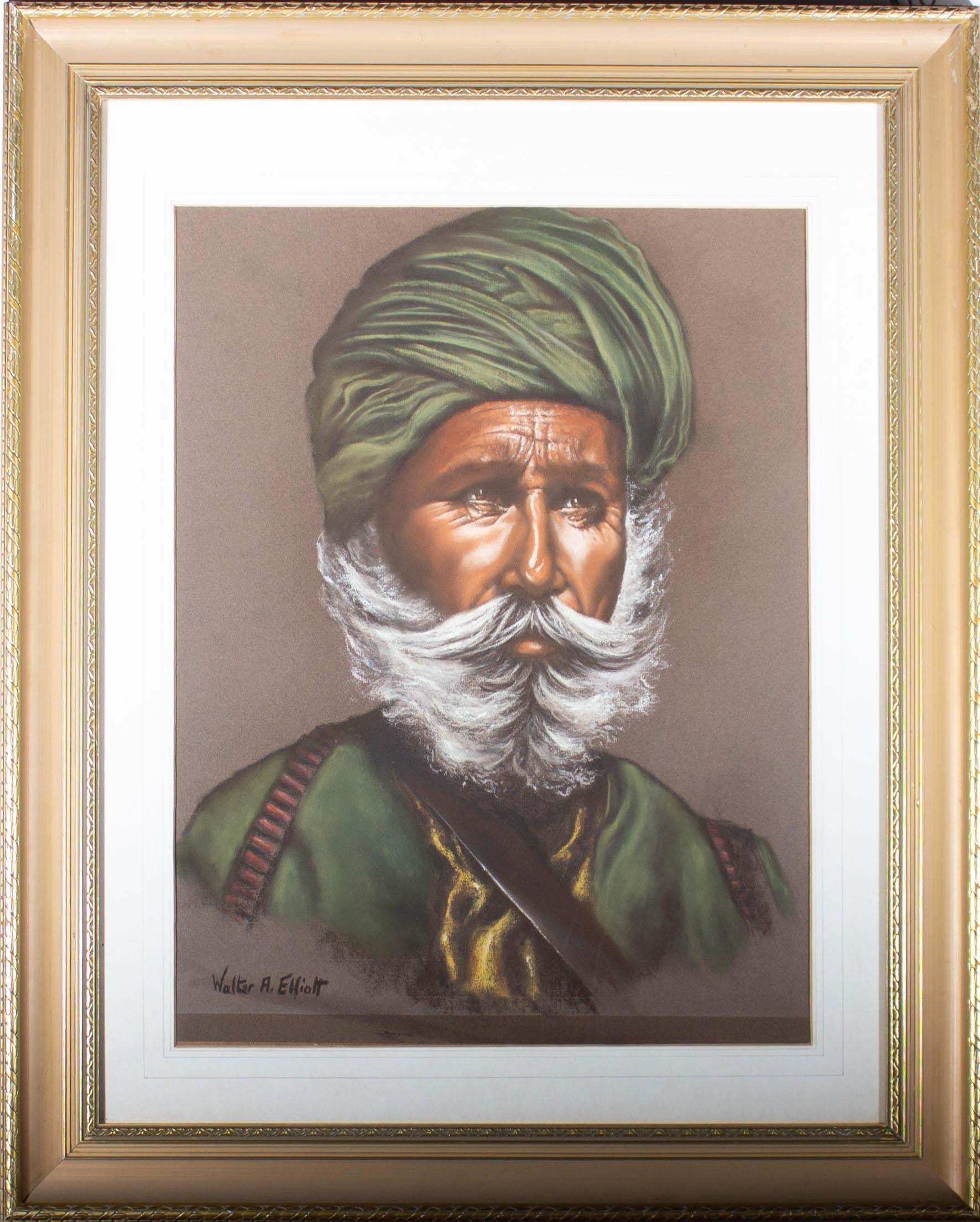 Un llamativo retrato contemporáneo en colores pastel que muestra a un llamativo hombre vestido de militar. El artista ha firmado en la esquina inferior izquierda y el retrato se ha presentado en un marco contemporáneo de efecto dorado cepillado con