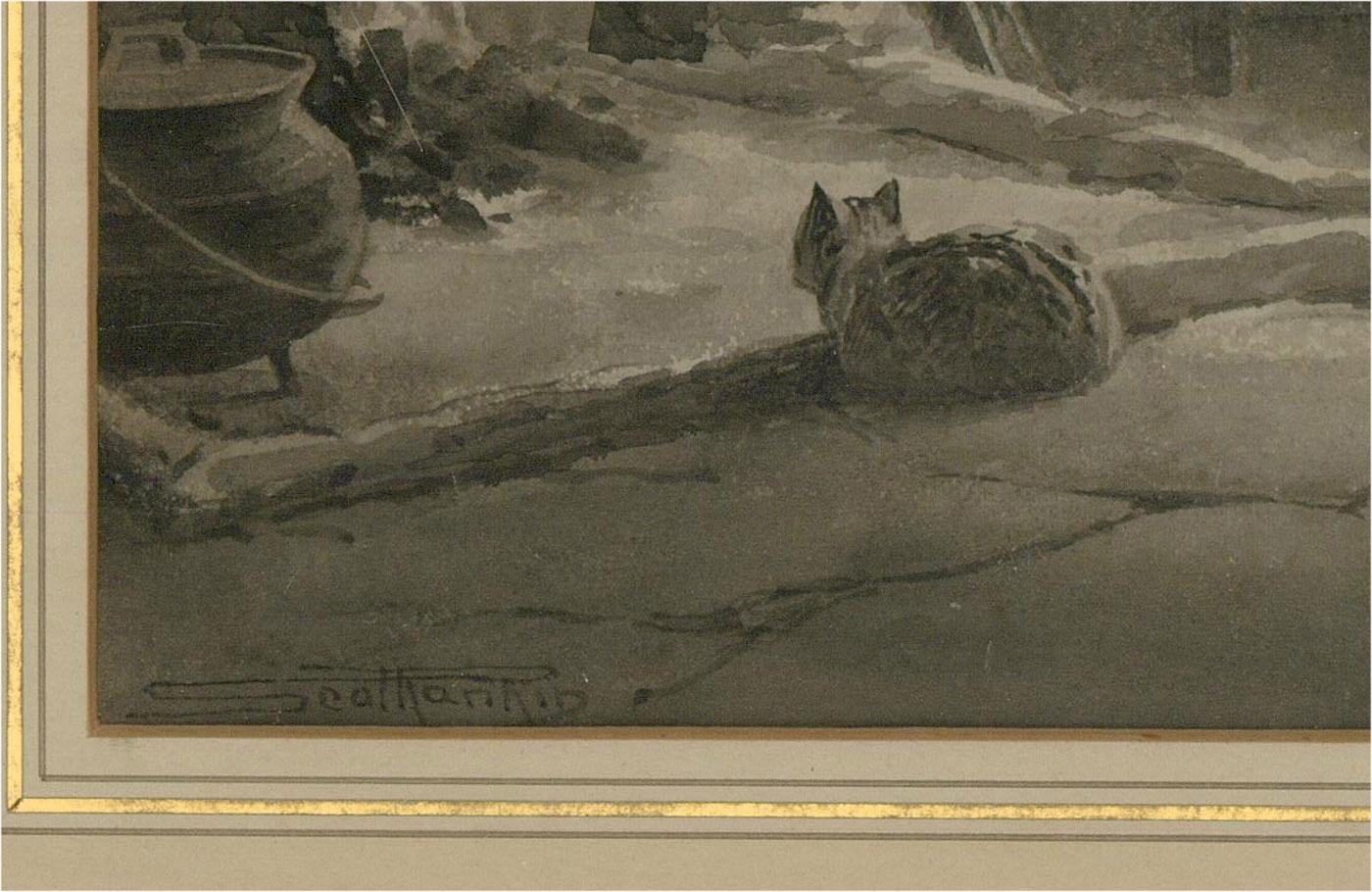 Une belle aquarelle en grisaille représentant une scène de chalet rustique. Une femme âgée file de la laine sur son rouet à droite de la composition tandis que son petit chat se réchauffe devant le feu. Présenté dans une monture de ligne lavée avec