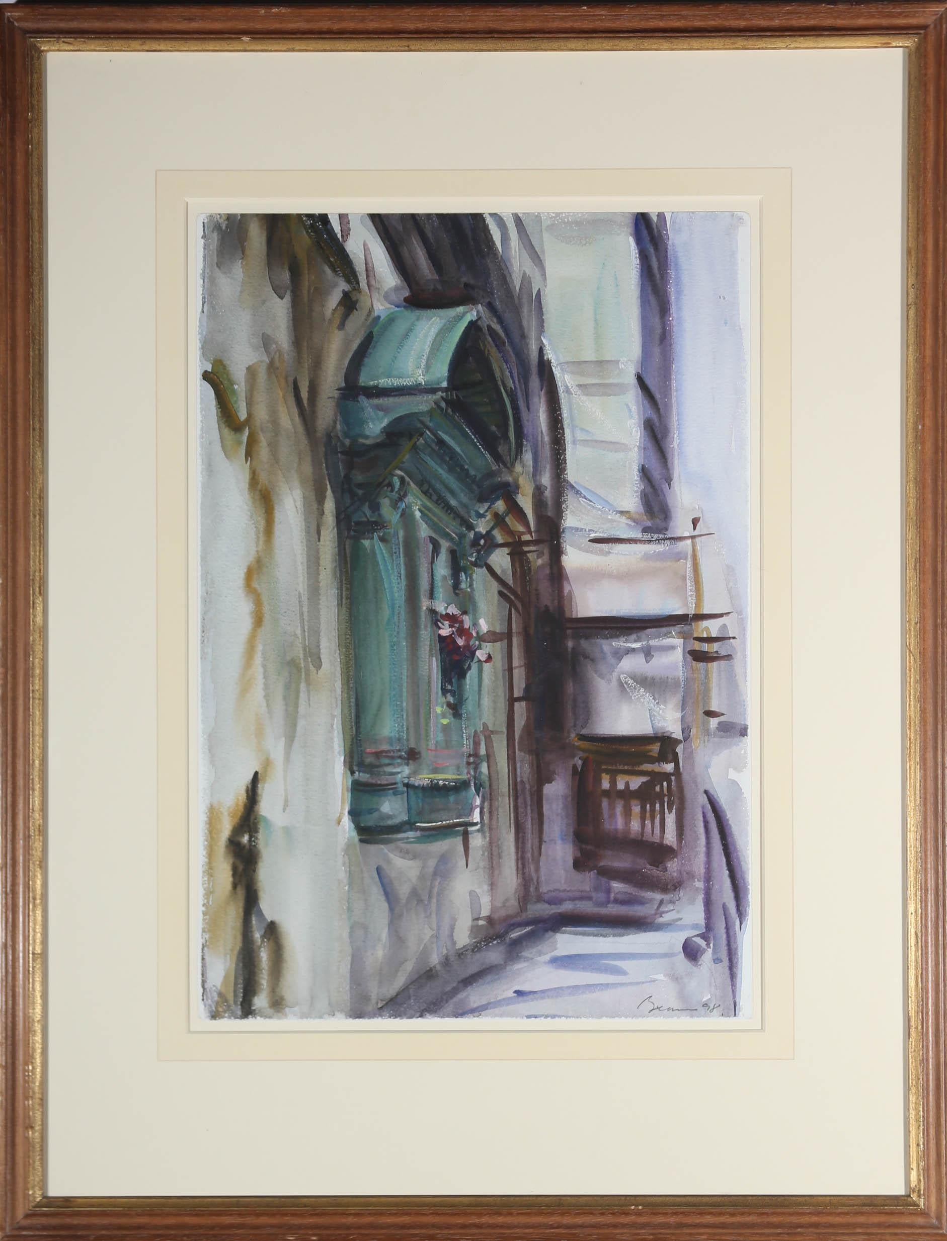 Ein schönes Aquarell aus dem 20. Jahrhundert, das eine venezianische Seitenstraße in der Nähe der Ponte Delle Tetta zeigt. Der Künstler hat in der rechten unteren Ecke signiert und datiert. Das Gemälde wird in einem schlichten Holzrahmen mit