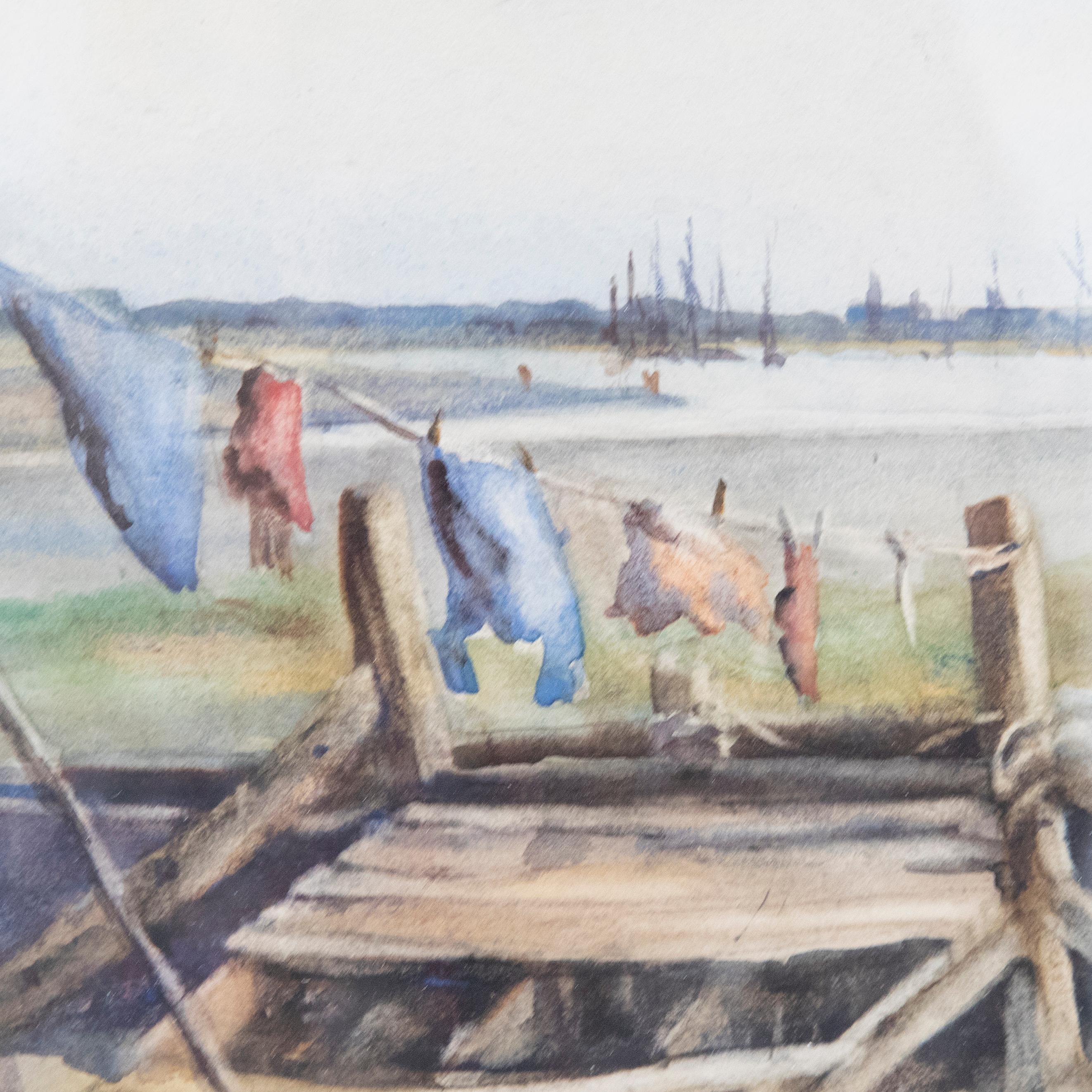 Une scène charmante représentant un alignement de linge devant l'estuaire à Rye, dans le Sussex. Signé en bas à droite. Présenté dans un cadre doré. Sur le papier. 
