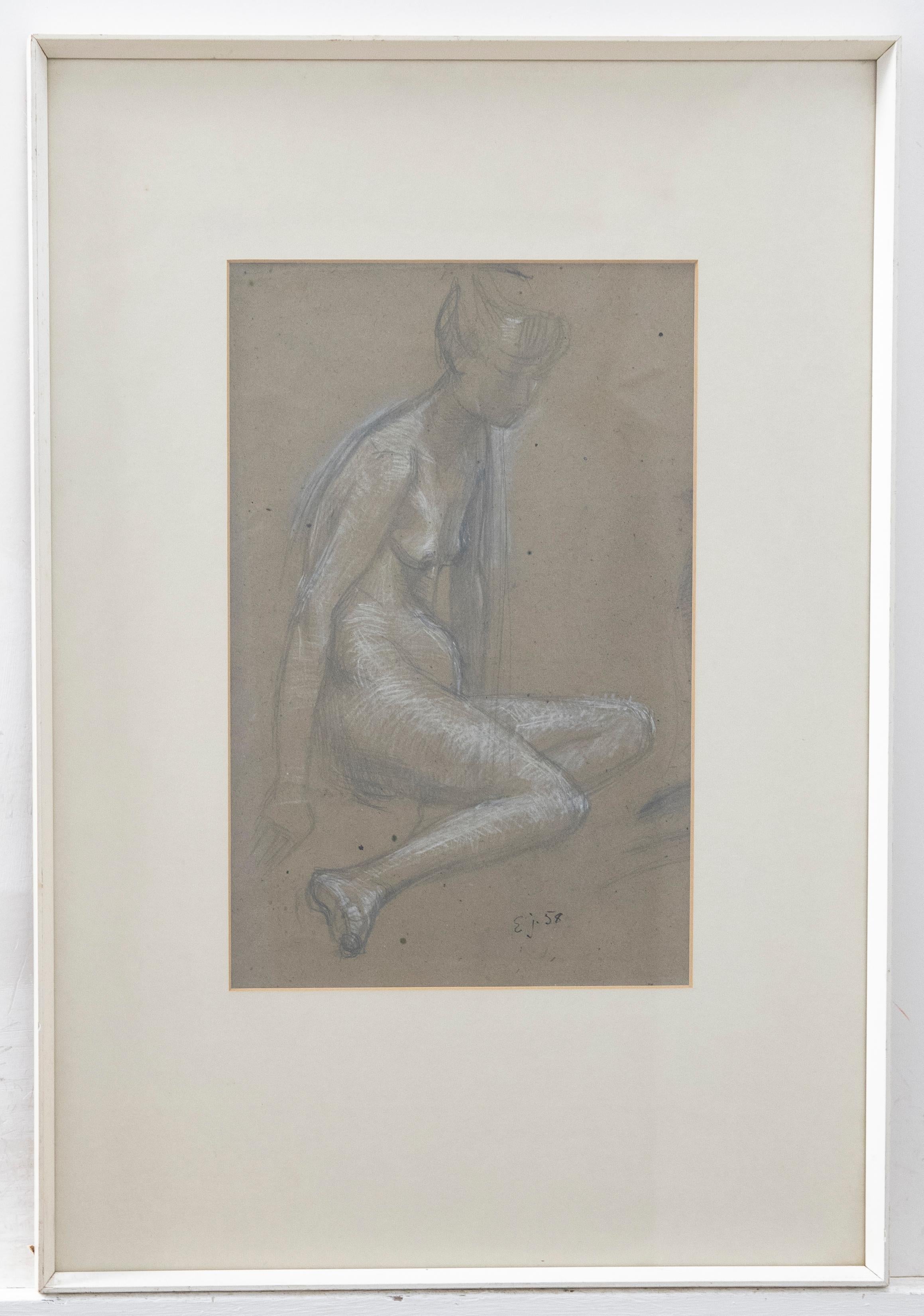 Une étude de nu subtile et délicate représentant une figure féminine assise. Complété par des détails à la craie blanche. Bien présenté dans un cadre blanc simple. Signé et daté. Sur le papier.
