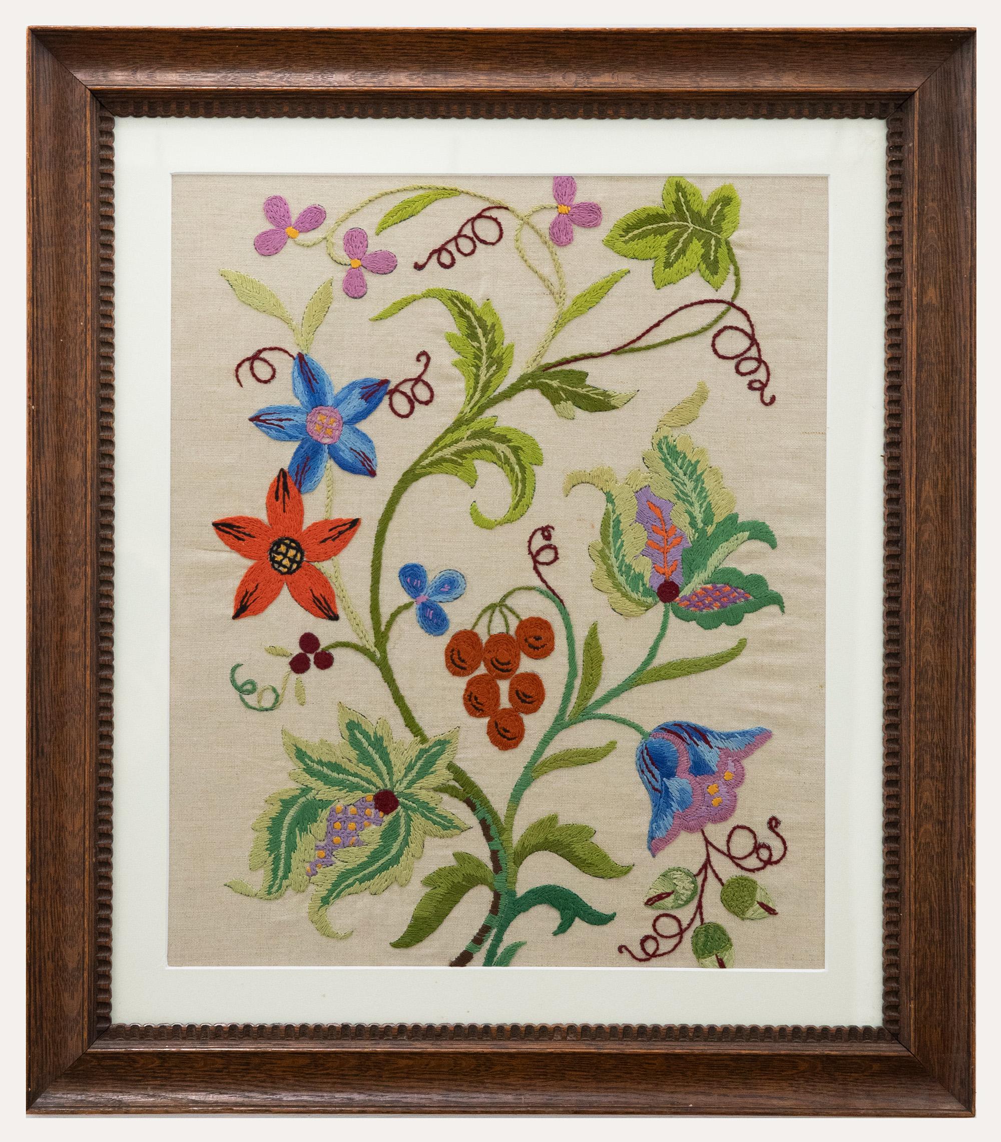 Gerahmte Stickerei des 20. Jahrhunderts – Papageien, Tulpen und Blütenblätter – Art von Unknown