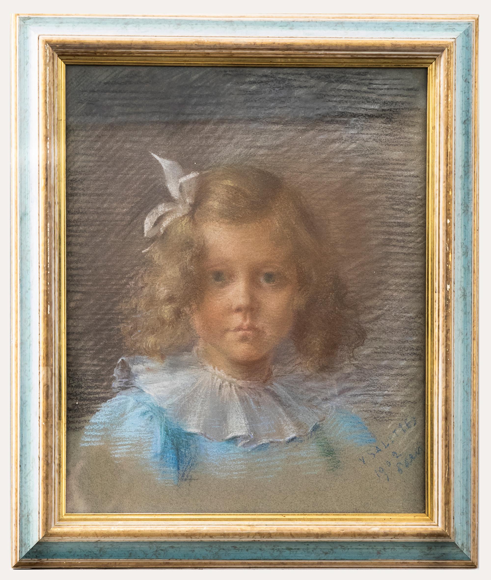 Unknown Portrait – V. Salettes – gerahmte französische Schule des frühen 20. Jahrhunderts, Pastell, Porträt eines Mädchens