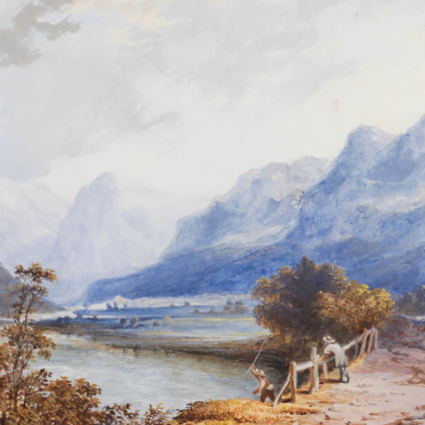 Maravillosa acuarela de finales del siglo XIX realzada con color corporal. Figuras pescando en un gran lago con vistas a la montaña. Se presenta en un hermoso marco dorado con molduras florales y acantos en las esquinas. Sin firmar.
