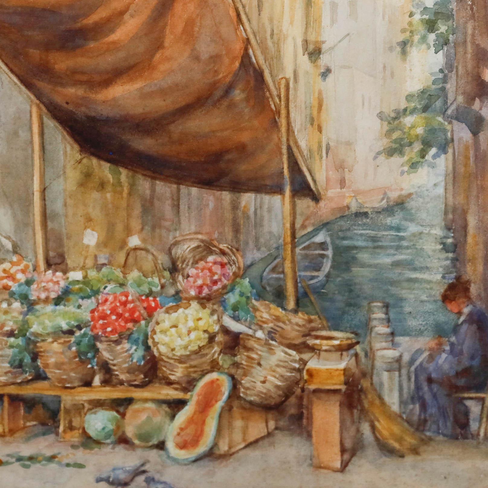Belle aquarelle représentant un vendeur de fruits avec des pigeons sur un pont enjambant un canal à Venise, en Italie. Non signée. Bien présenté dans un support de carte crème et un cadre à effet doré. Sur le papier. 