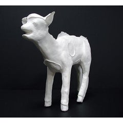 Cordero en plástico moldeado por Yoram Wolberger, 2004