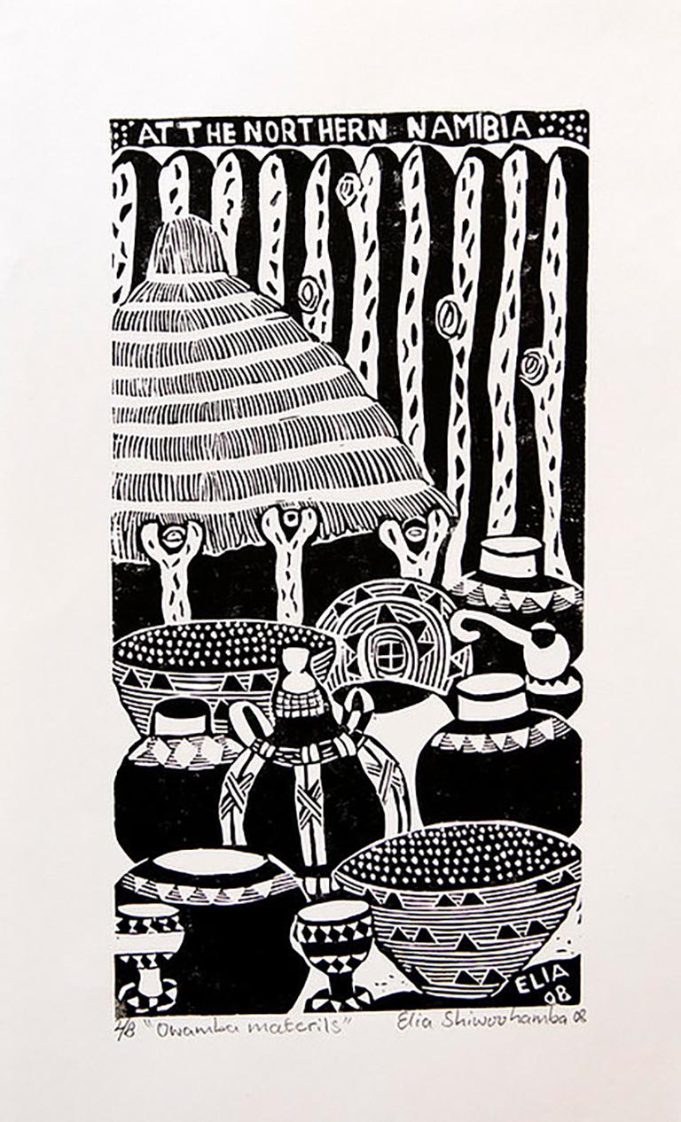 Owamba-Materialien, 2008. Linoleum-Blockdruck auf Papier

Elia Shiwoohamba wurde 1981 in Windhoek, Namibia, geboren. Im Jahr 2006 machte er seinen Abschluss am John Muafangejo Art Centre in Windhoek. Shiwoohamba ist auf Druckgrafik und Bildhauerei
