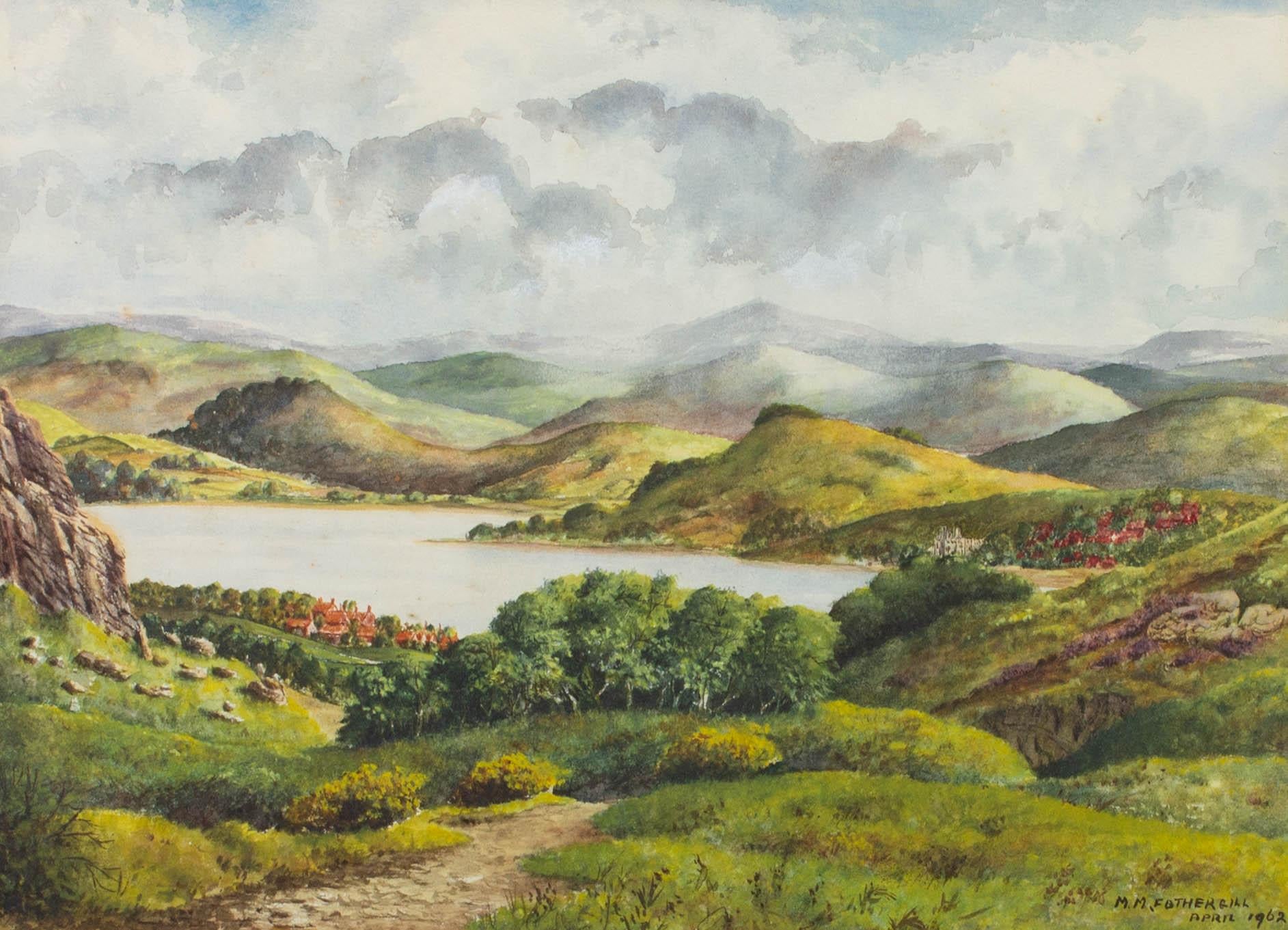 Una deliziosa rappresentazione di un paesaggio montano con un piccolo villaggio situato ai bordi di un lago. Dipinta nei minimi dettagli, questa scena suggestiva cattura l'essenza di una comunità rurale di montagna. Firmato e datato in basso a