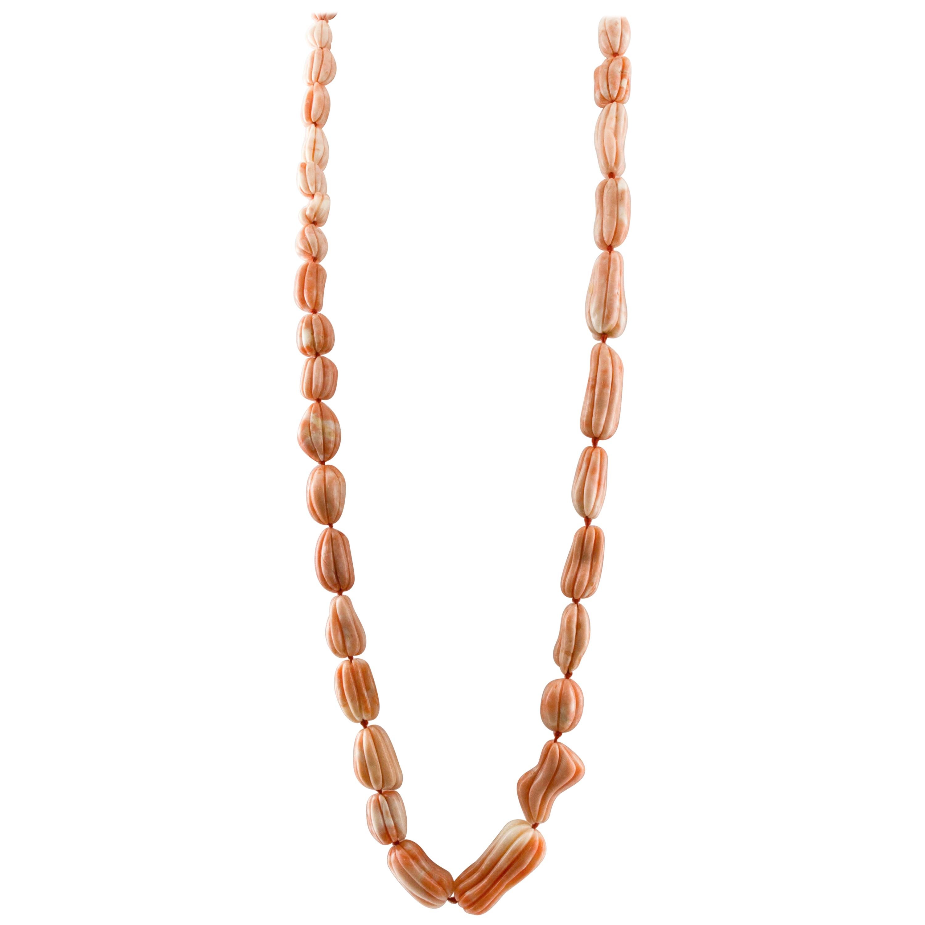 225.8 g Orange/Pink Corals Multi-Strand or Long Necklace For Sale