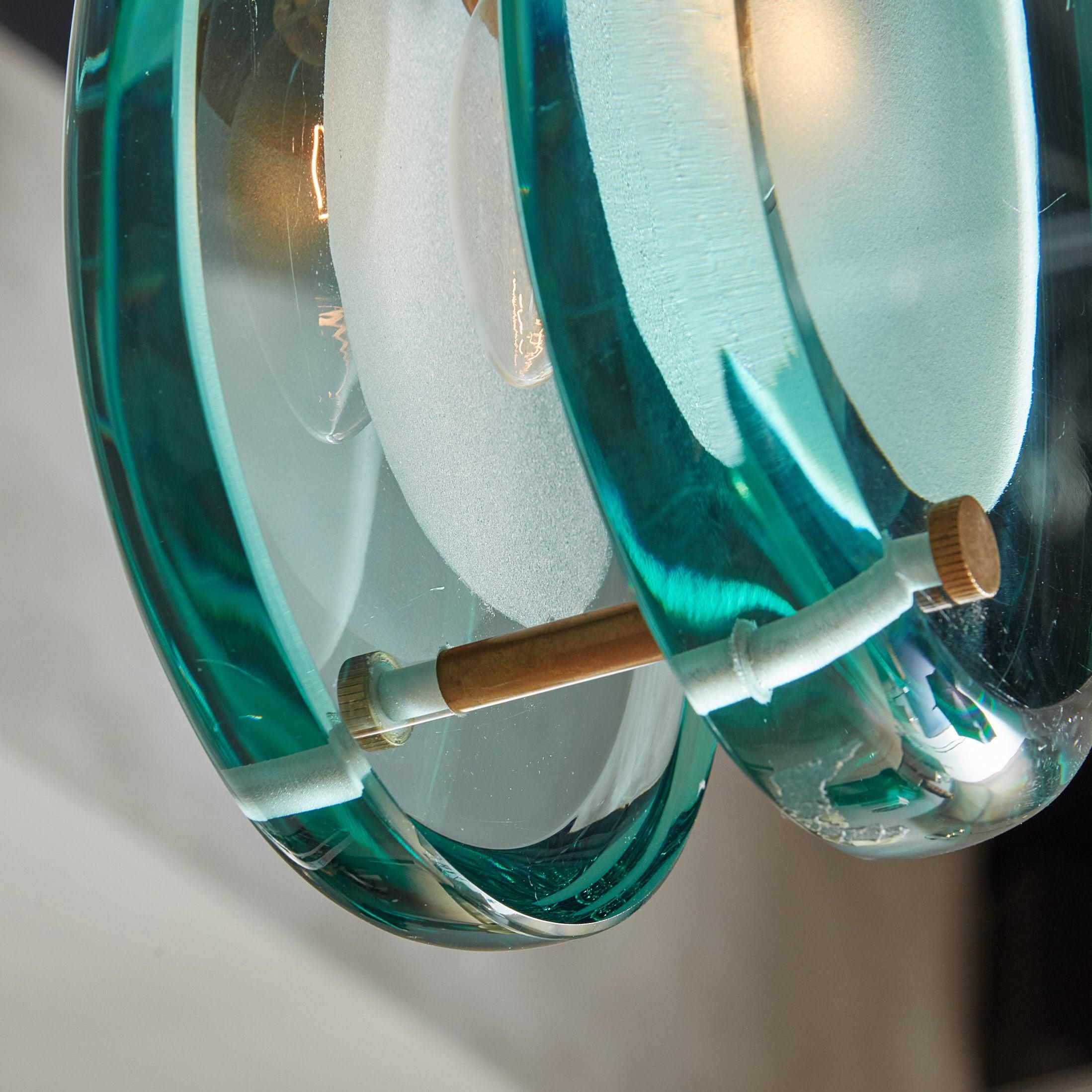‘2259' Glass Pendant Light by Max Ingrand for Fontana Arte, Italy 1960s In Excellent Condition For Sale In Chicago, IL