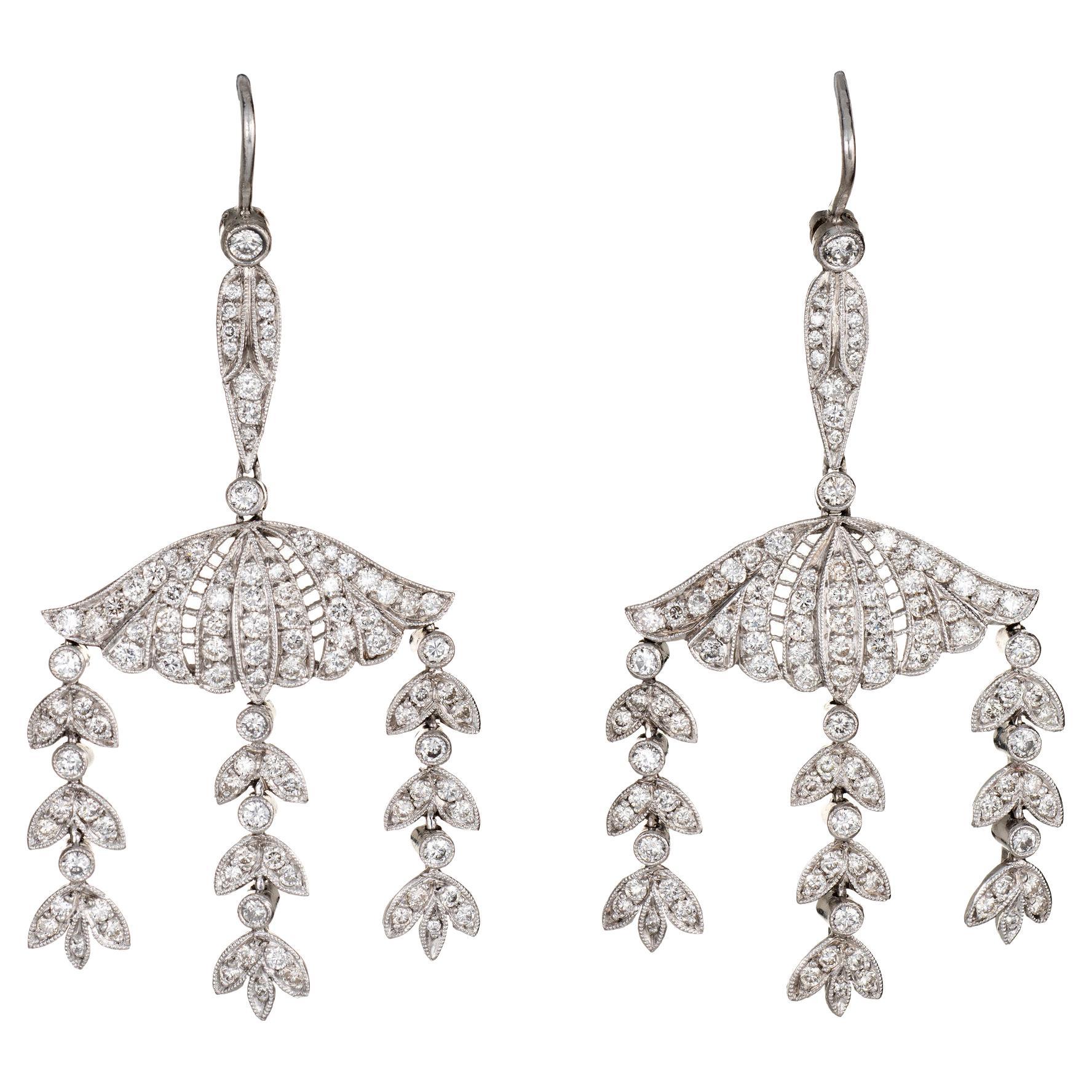 Pendants d'oreilles vintage en platine et or 14 carats avec diamants de 2,25 carats et gouttes de feuillage