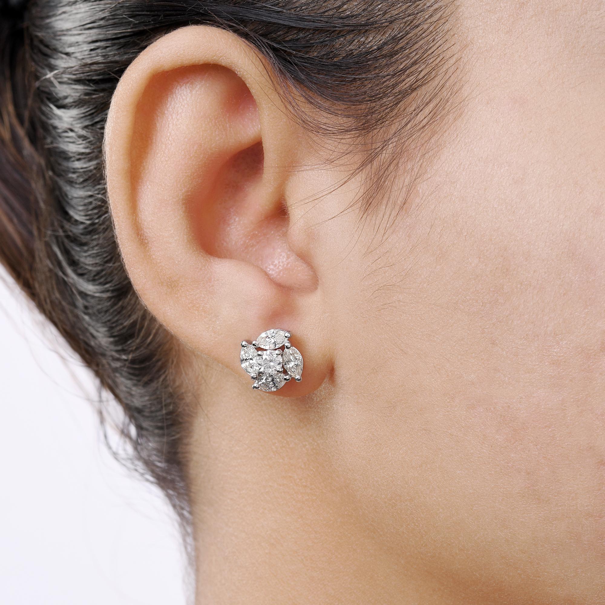 2.25Ct Runde Marquise SI/H Diamant Ohrstecker 18k Weißgold Feiner Schmuck
Diese Ohrringe zeichnen sich durch eine wunderbar ausgewogene Ansammlung von Diamanten im Marquise- und Rundschliff aus, die so angeordnet sind, dass sie eine volle,