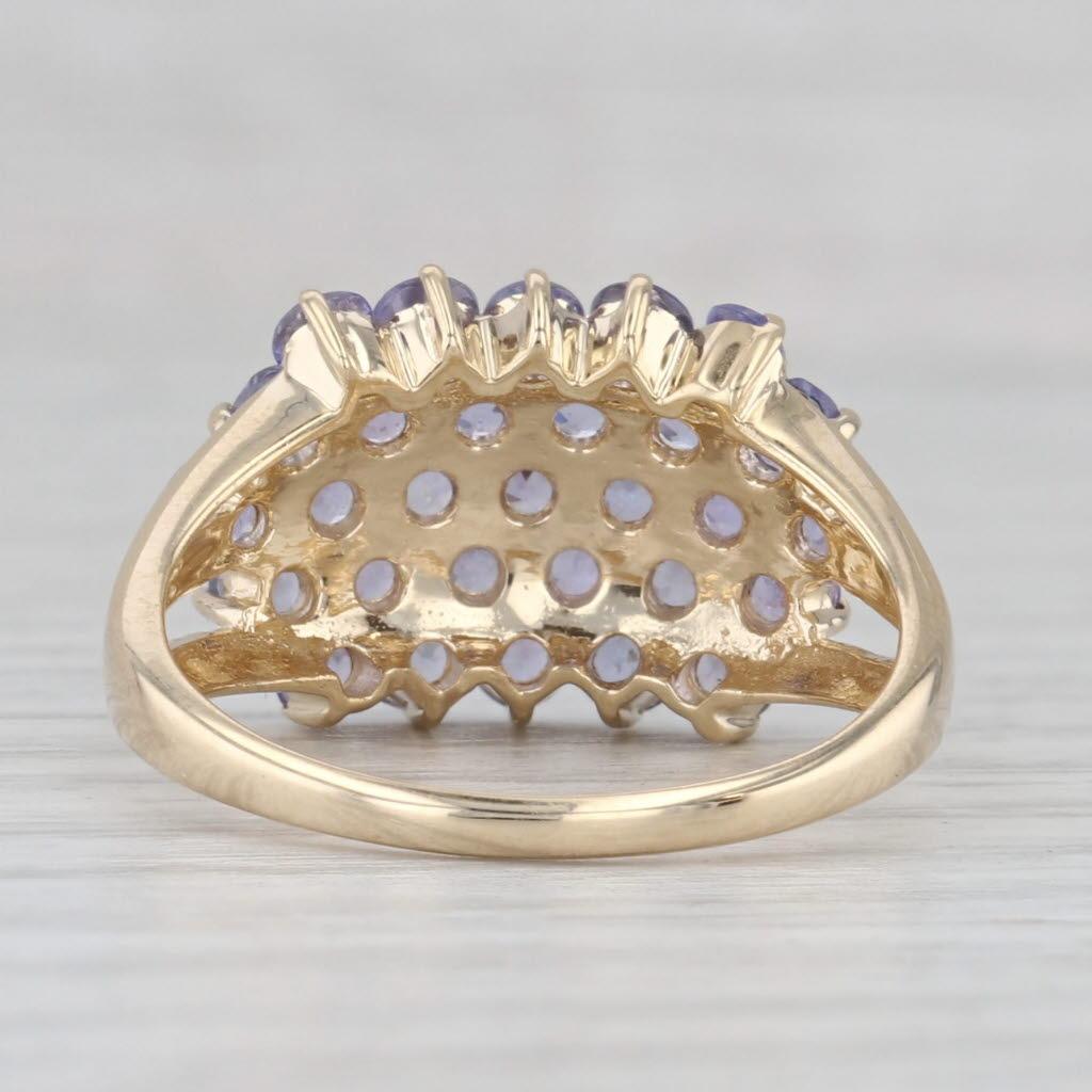 Taille ronde 2.25ctw Tanzanite Cluster Ring 14k Yellow Gold Size 7.25 Cocktail en vente