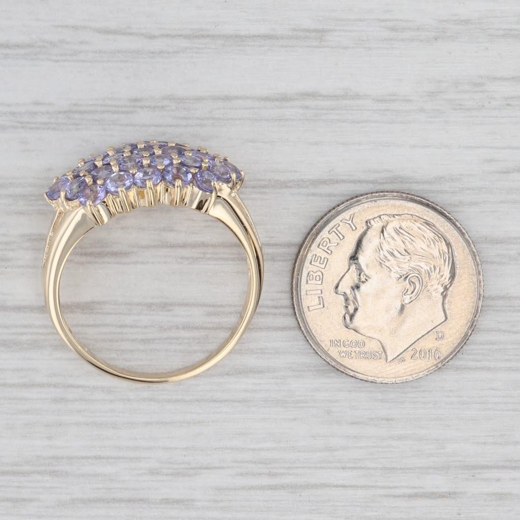 2.25ctw Tanzanite Cluster Ring 14k Yellow Gold Size 7.25 Cocktail en vente 2