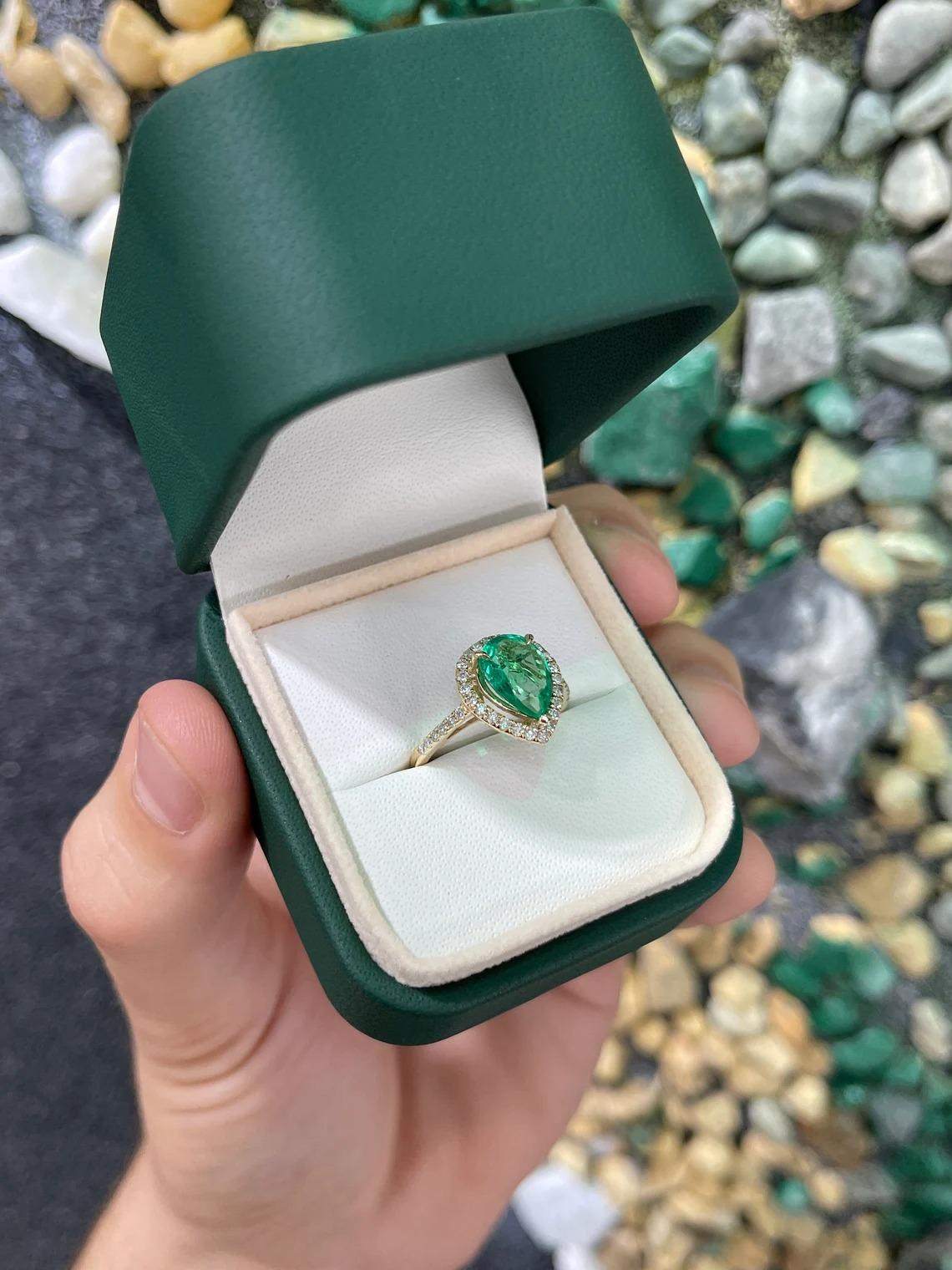 2.25tcw 14k Colombian Emerald-Pear Cut & Diamond Halo Engagement Gold Ring For Sale 2
