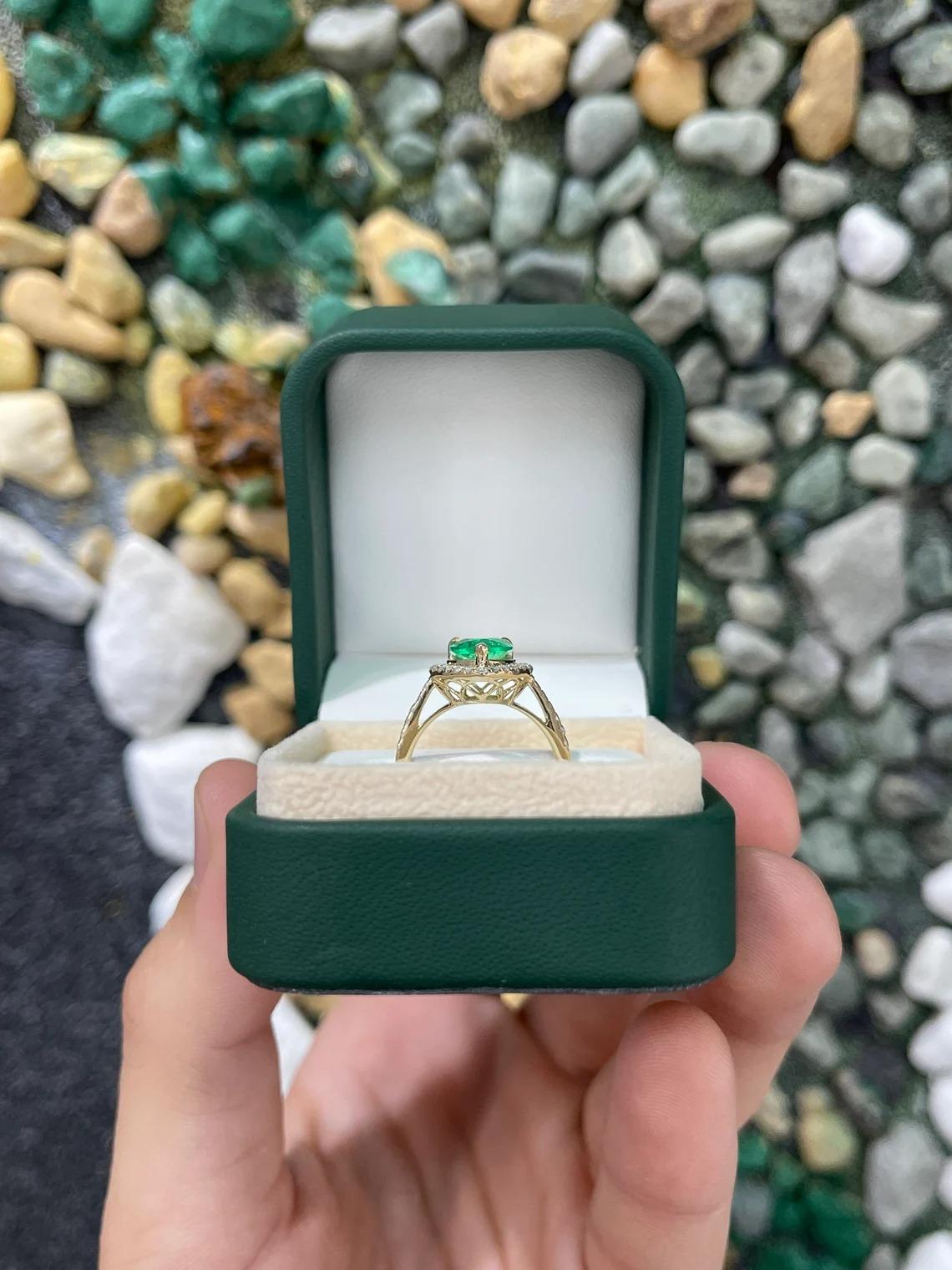 2.25tcw 14k Colombian Emerald-Pear Cut & Diamond Halo Engagement Gold Ring For Sale 3