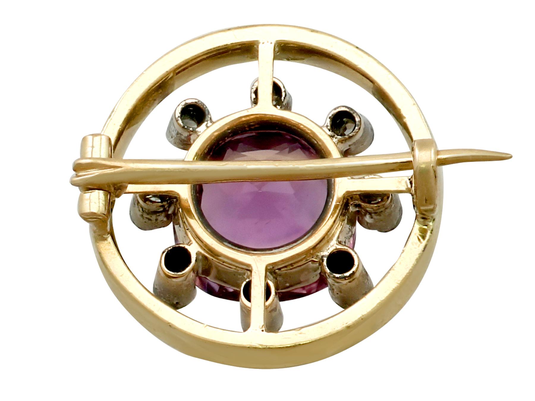 Women's or Men's Antique 1920s 2.26 Carat Amethyst and Diamond Yellow Gold Brooch For Sale