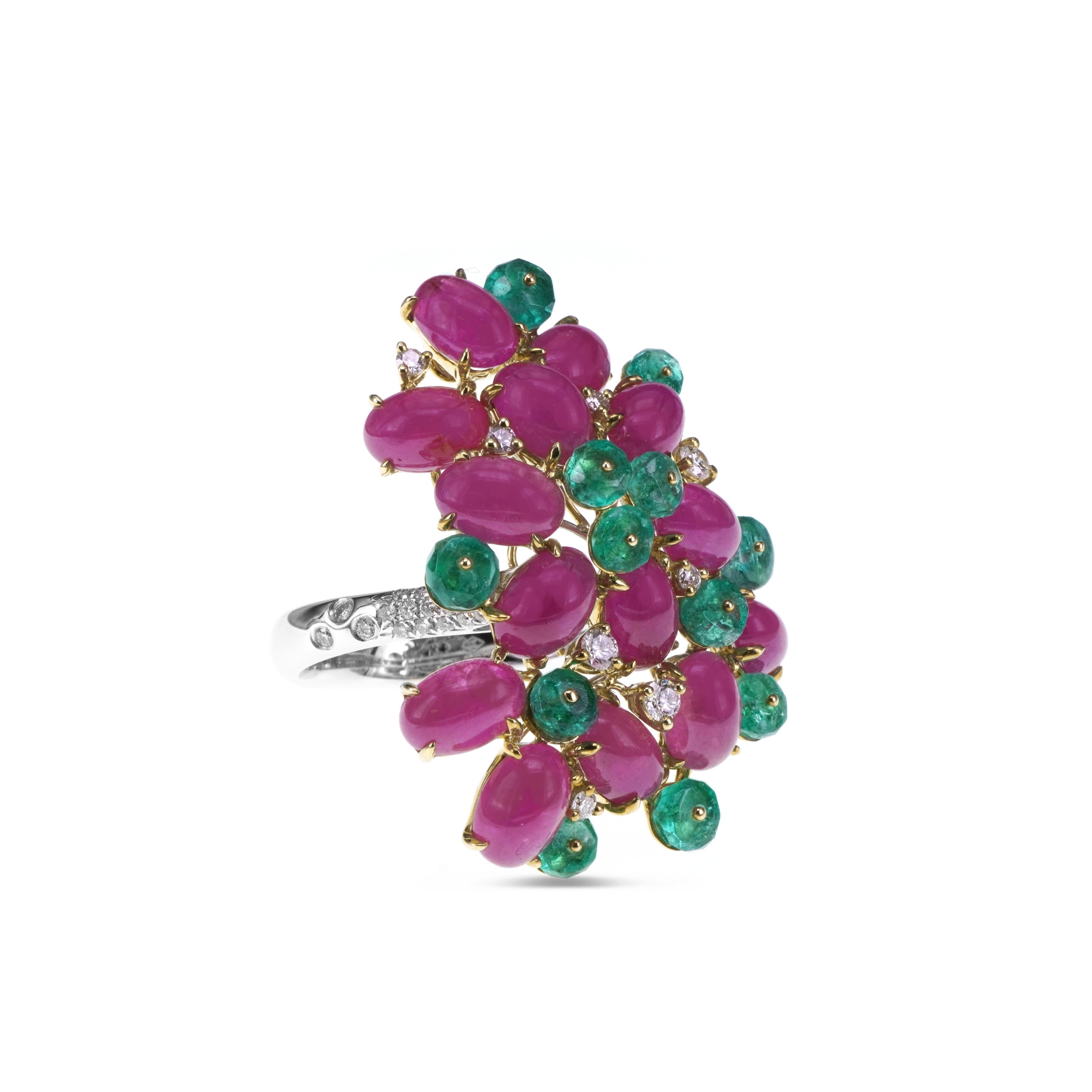 Contemporary 2.26 Carat Emerald 10.51 Carat Ruby Diamond Colorful Ring For Sale