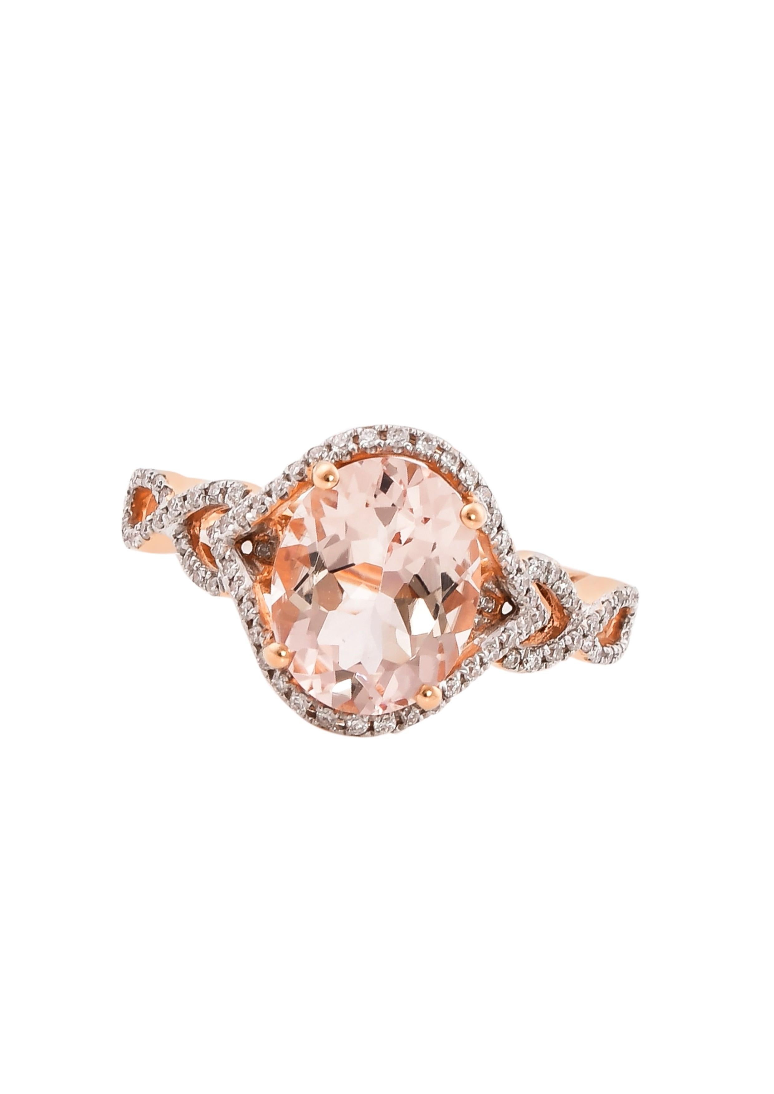Oval Cut 2.26 Carat Morganite and Diamond Ring in 18 Karat Rose Gold For Sale