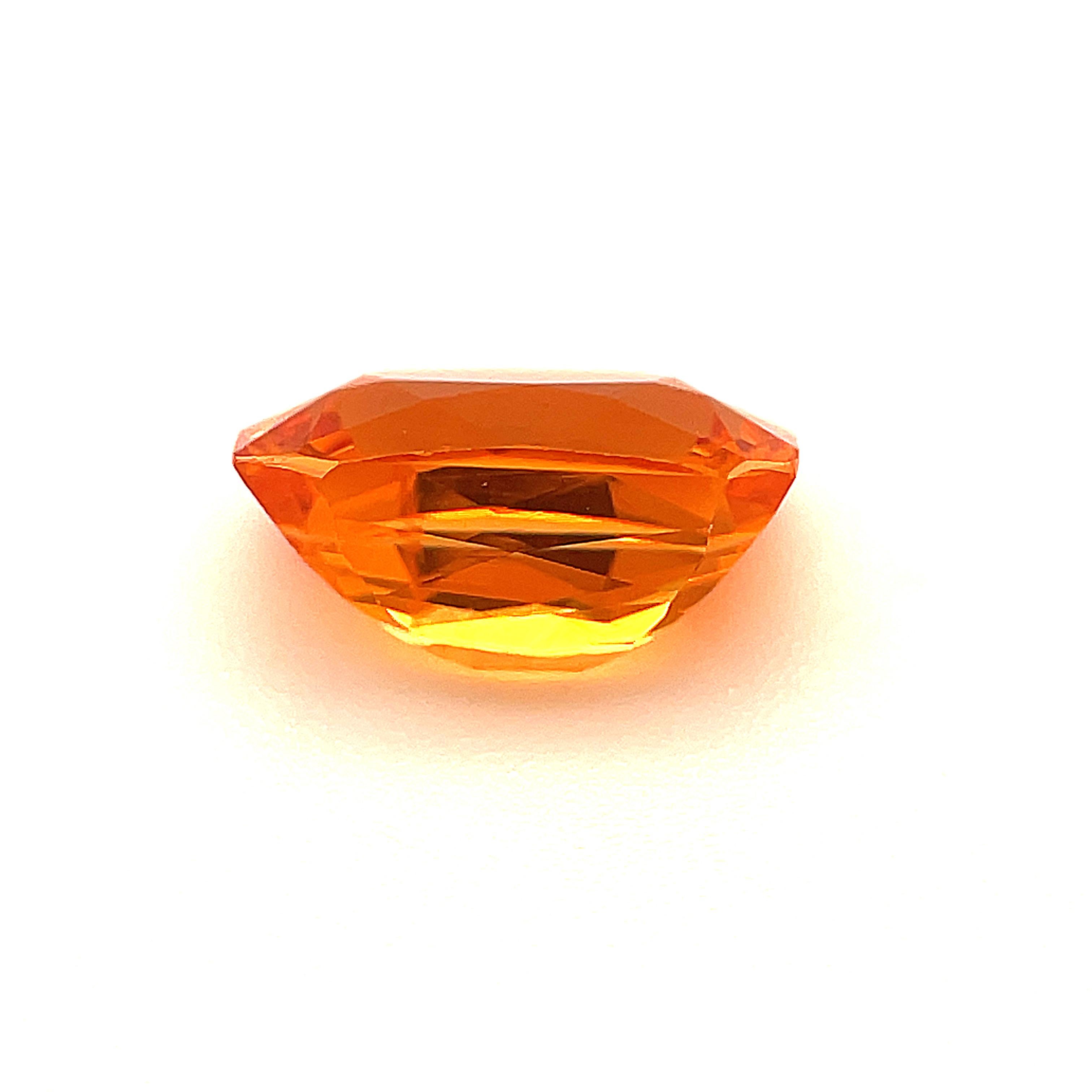 2.26 Carat Spessartite Mandarin Garnet Octagon, Loose Gemstone In New Condition For Sale In Los Angeles, CA