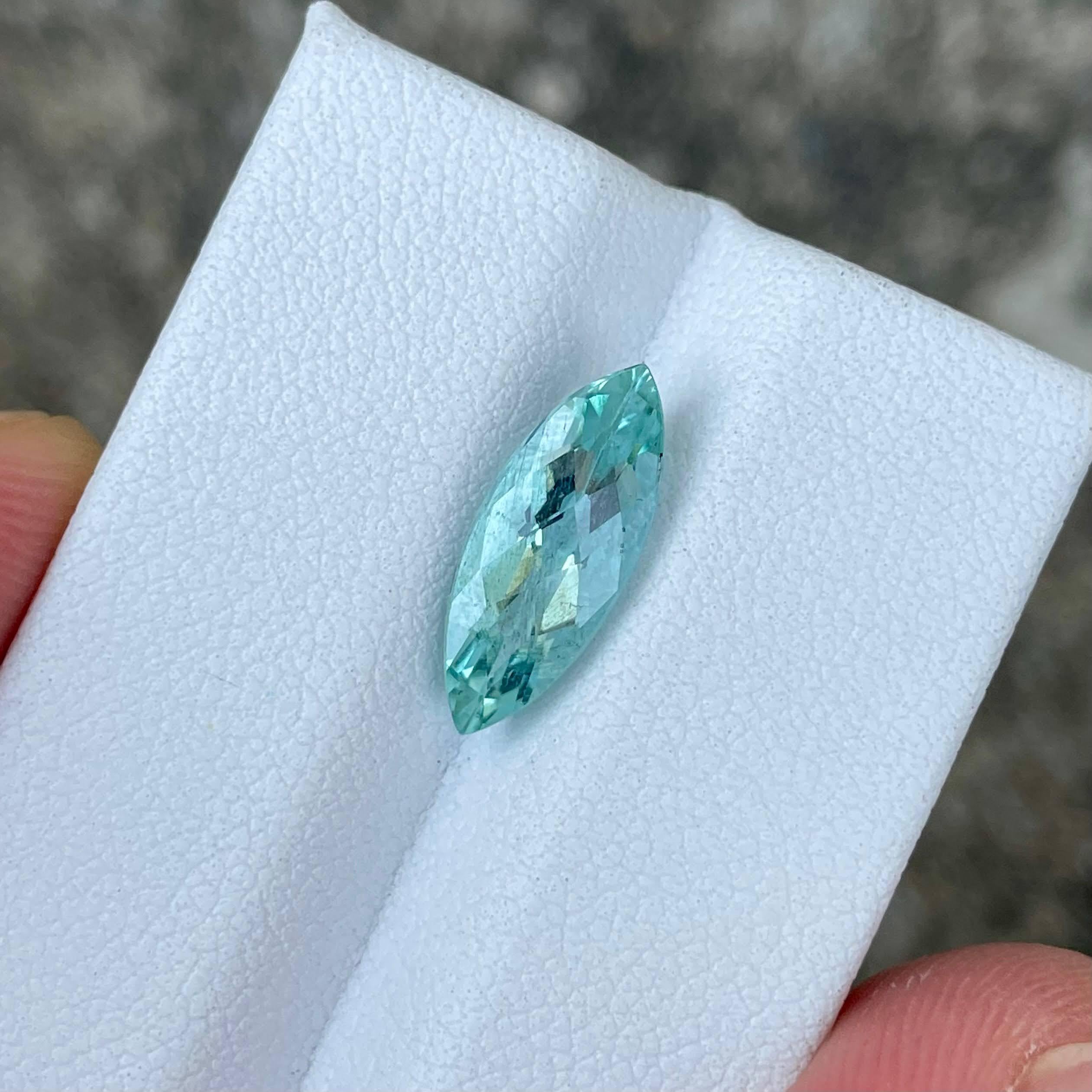 2,26 quilates Piedra aguamarina azul talla marquesa Piedra preciosa africana natural en Nuevo estado para la venta en Bangkok, TH