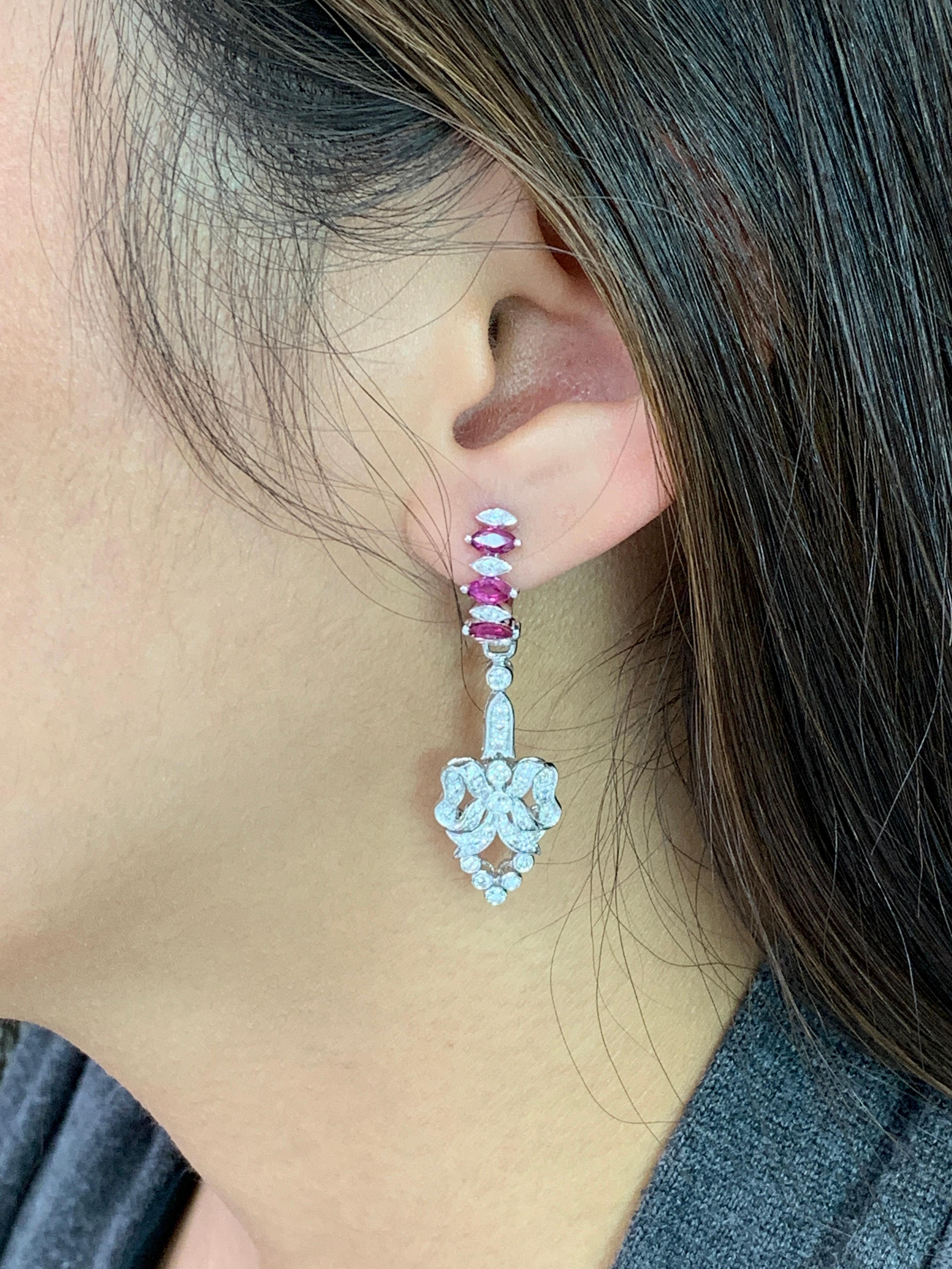 how to wear chandelier earrings