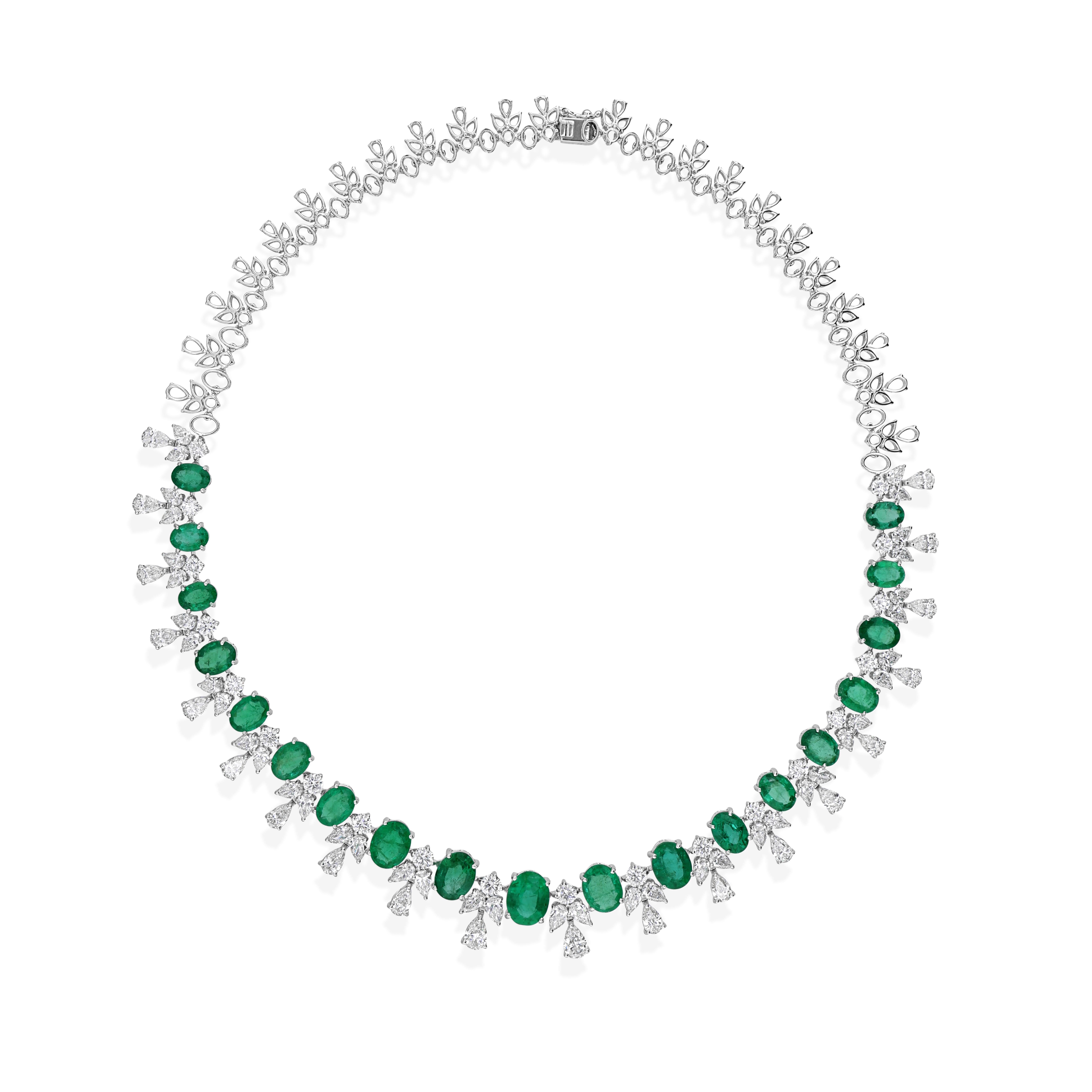 22.60cts Zambian Emerald 15.13cts Diamond Choker Necklace 18k White Gold In New Condition For Sale In Diera, Dubai