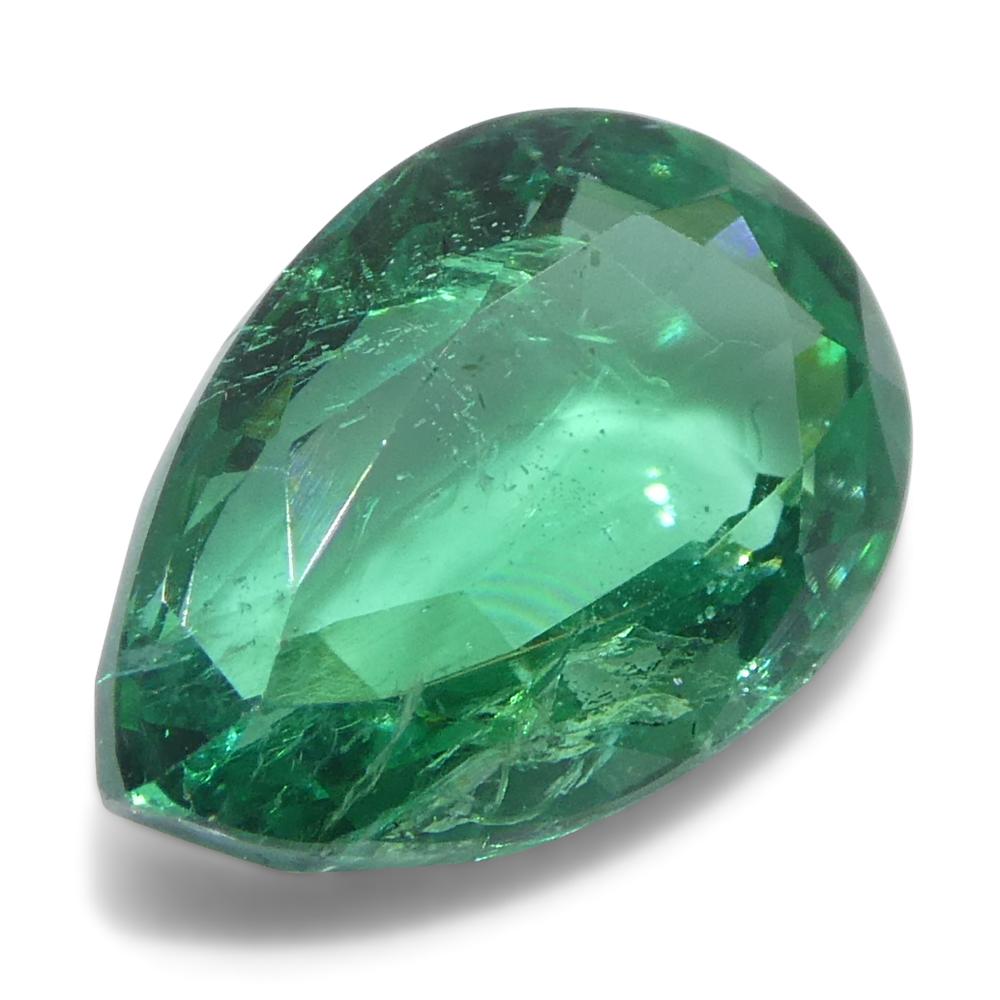 2.26ct Emeraude verte poire de Zambie en vente 1