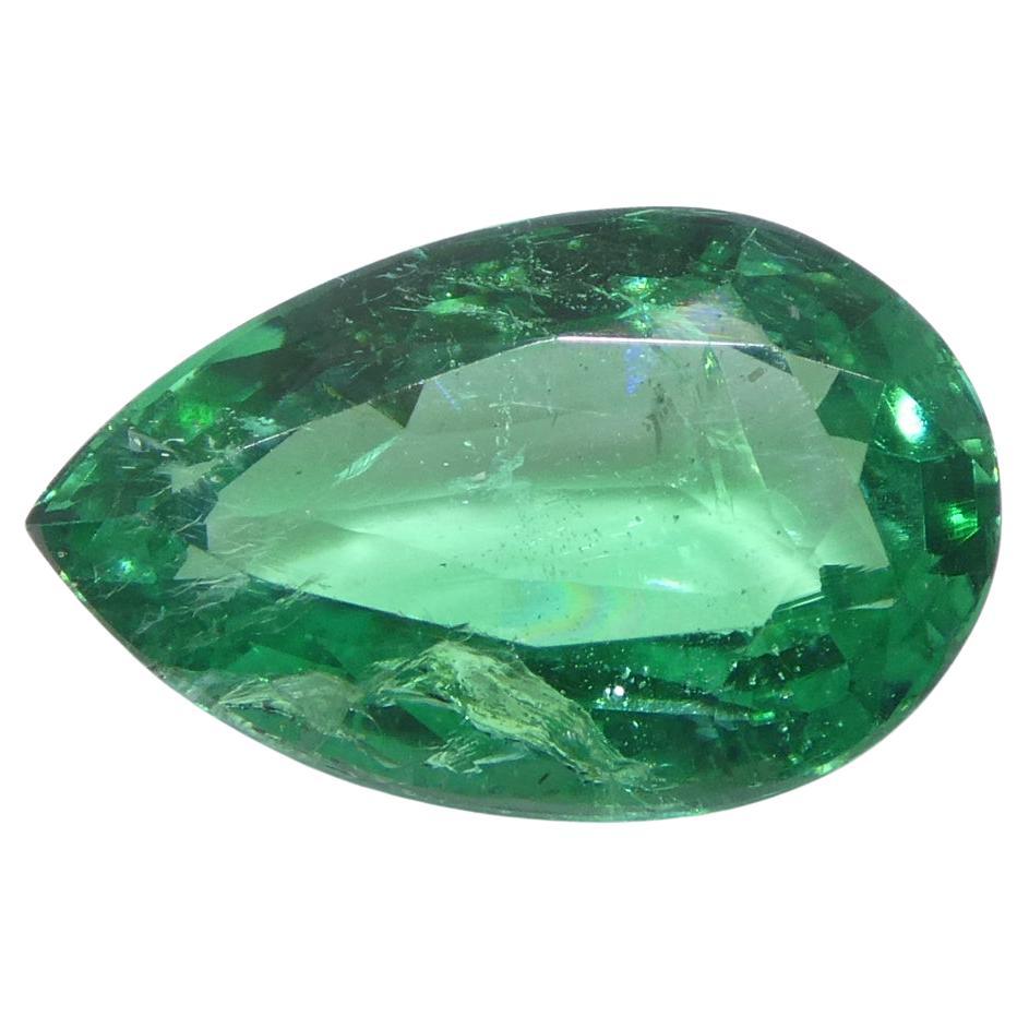 2.26ct Emeraude verte poire de Zambie en vente