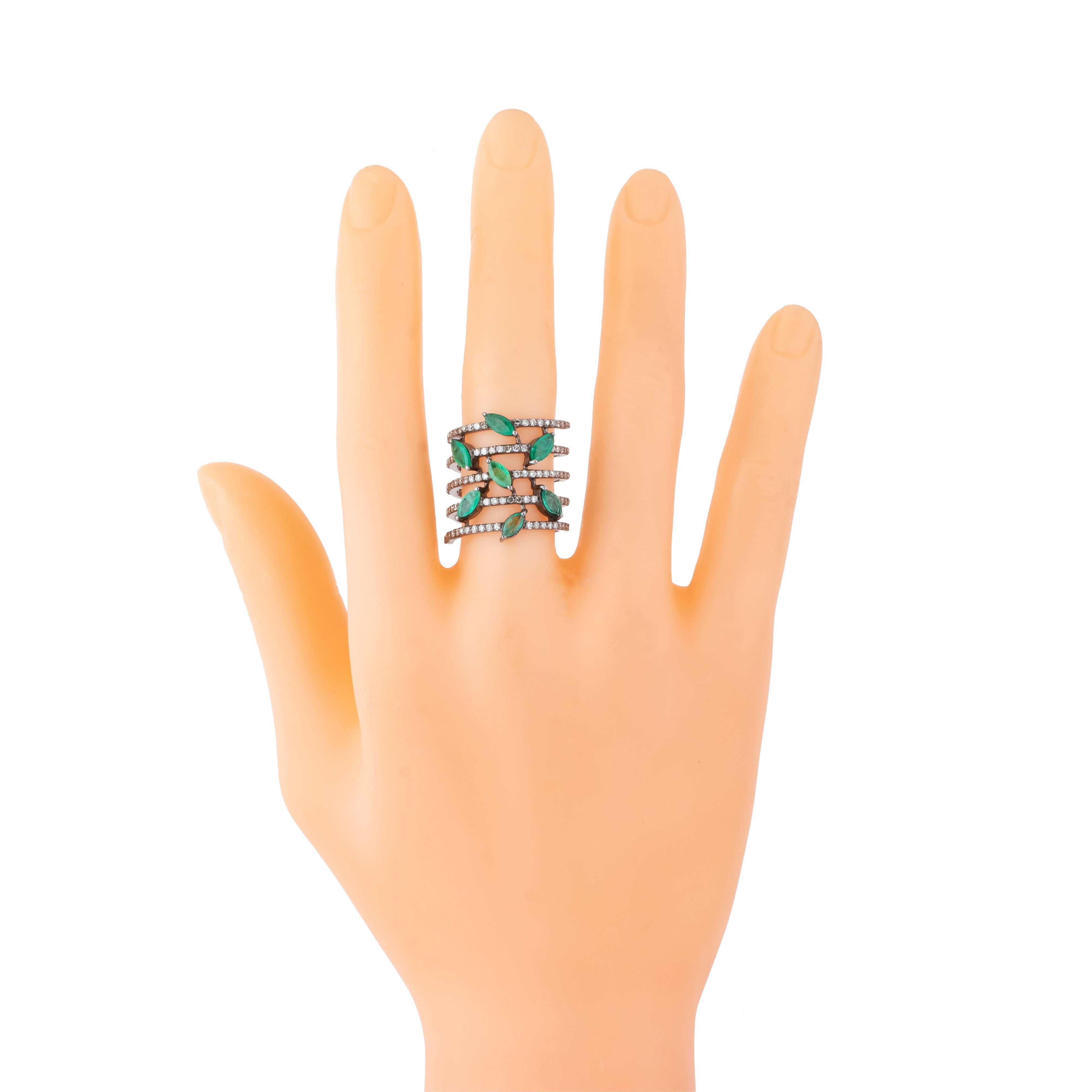 Bague cocktail diamant et émeraude de 2,27 carats Neuf - En vente à Jaipur, IN