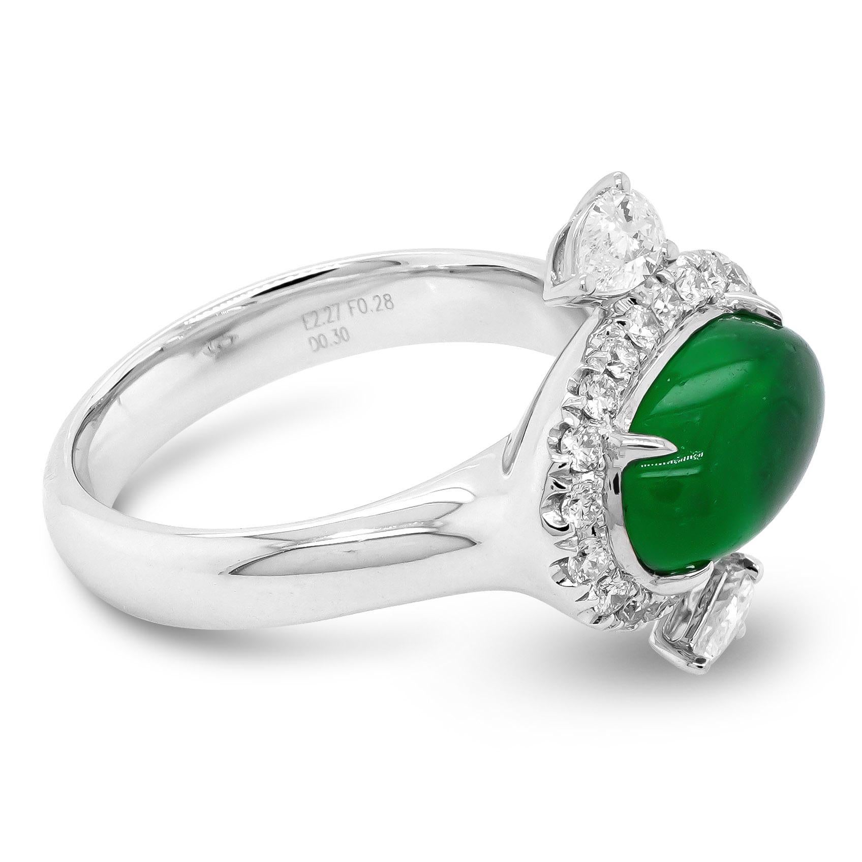 Art Nouveau 2.27 Carat 'Jade like' Colombian Emerald White Diamond Cocktail 18K Ring