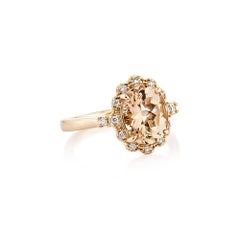 Sunita Nahata Morganite 2,27ct. Bague fantaisie 18 carats avec diamant blanc.