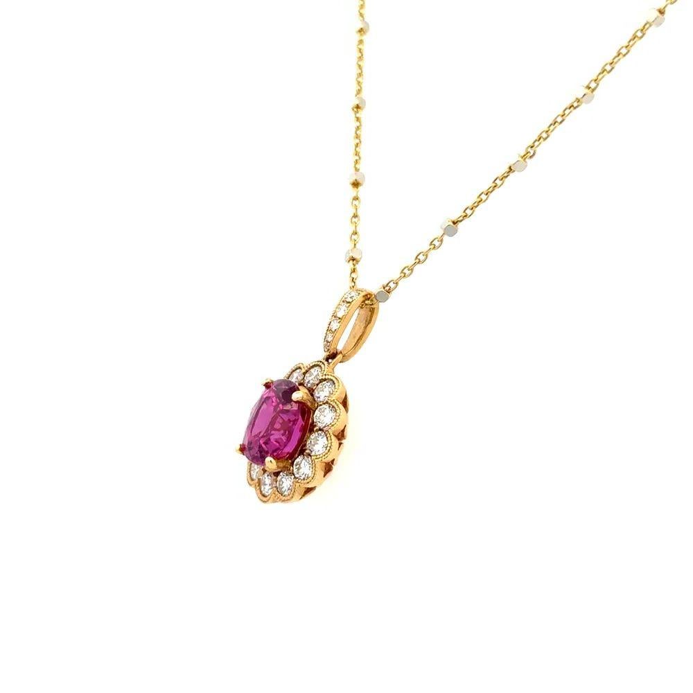 2,27 Karat Oval Rubin und RBC Diamant Gold Vintage Anhänger Halskette (Gemischter Schliff) im Angebot