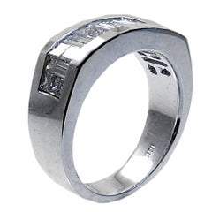 2.27 Carat Princess Cut / Baguette Diamond 18 Karat Gents Ring
