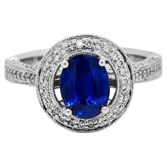 Anillo de oro blanco con zafiro y diamante blanco de 2,27 quilates