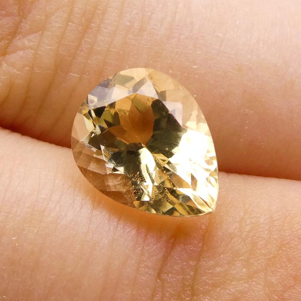 2.27 ct Pear Heliodor / Golden Beryl For Sale 1