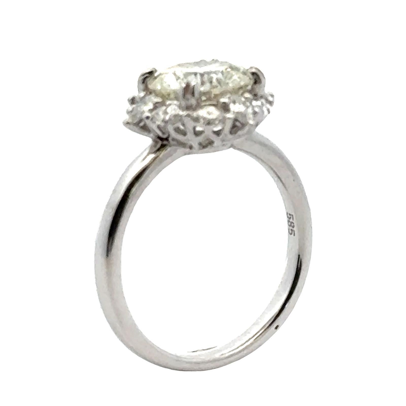 2.27 Round Brilliant Cut Diamond 14K White Gold Engagement Ring GIA Certified In Excellent Condition For Sale In Boca Raton, FL
