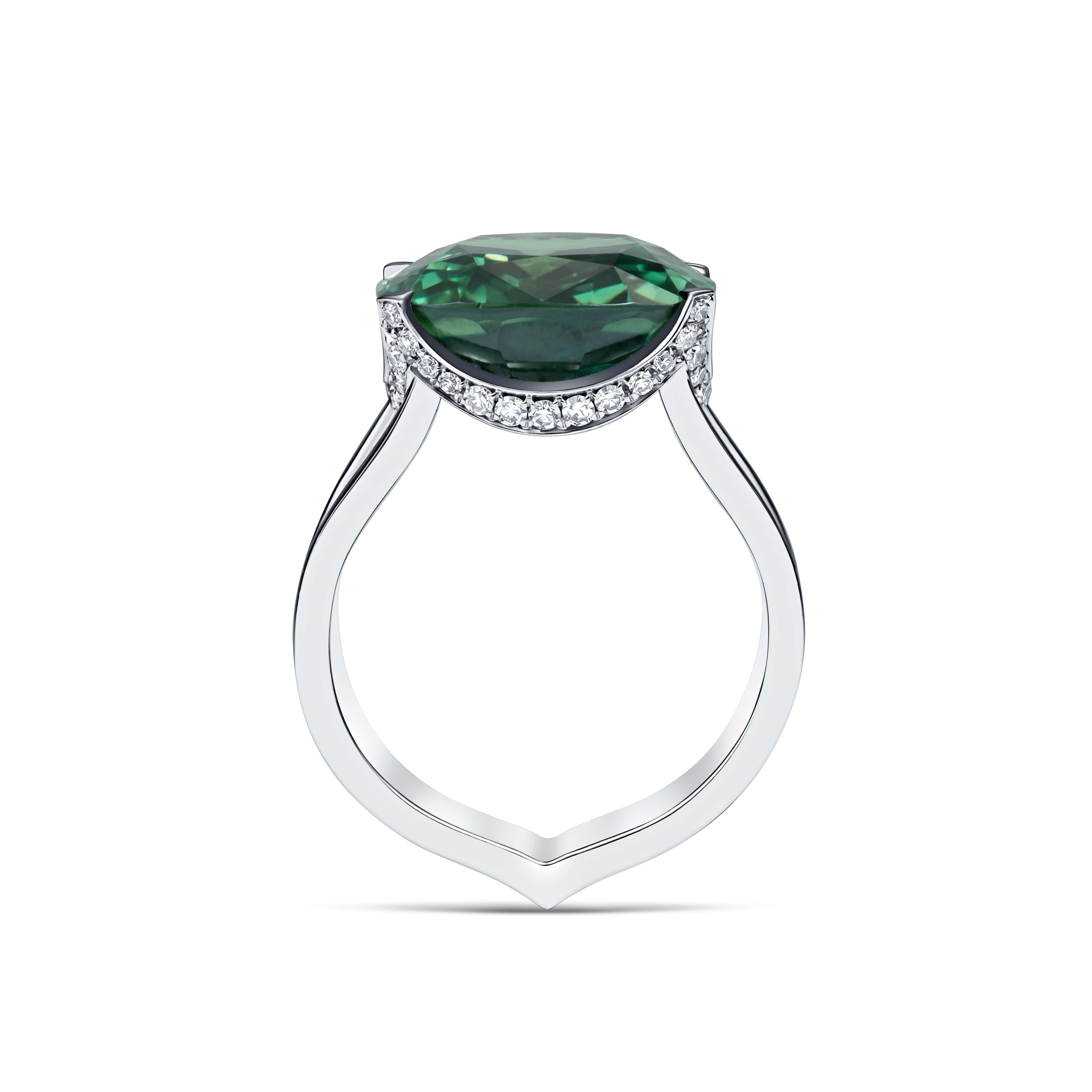 Cushion Cut 22.70 Carat Green Sapphire Cocktail Ring For Sale