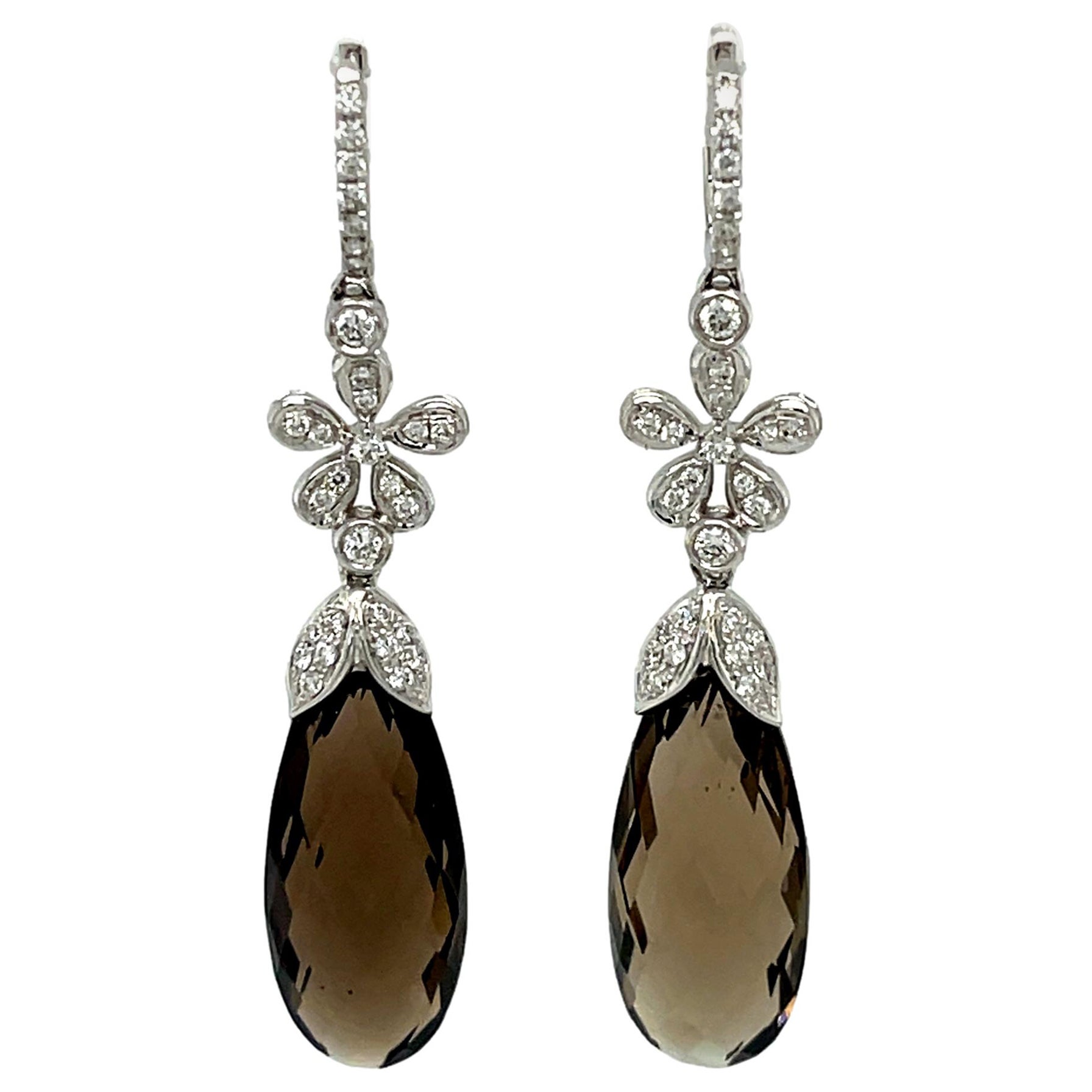 Topaze fumée Briolette Checkerboard 22,72 carats  Boucles d'oreilles avec diamants en 14KWG en vente