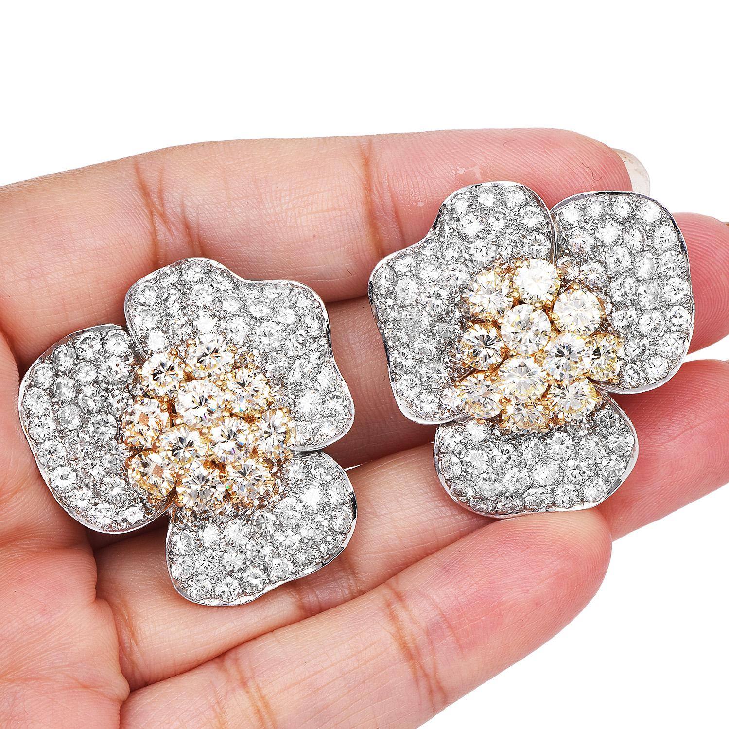 Women's or Men's 22.76 Carats Yellow Diamond 18K Gold Flower Cluster Large Clip On Earrings For Sale