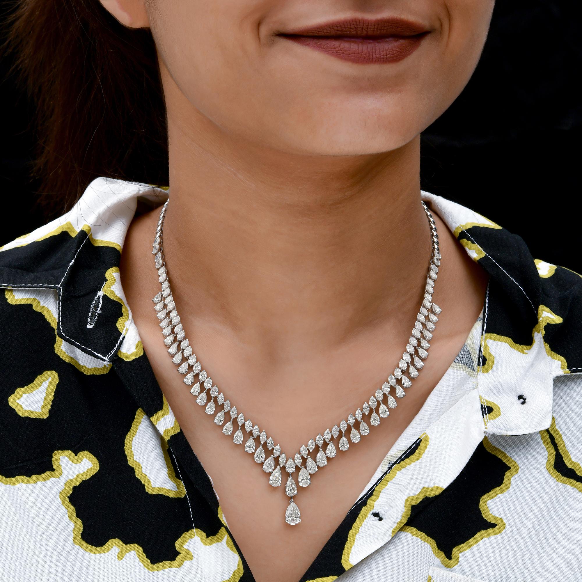22.79 Carat SI Clarity HI Color Pear Shape Diamond Necklace 18 Karat White Gold In New Condition For Sale In Diera, Dubai