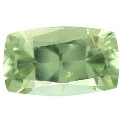 grenat vert menthe coussin 2,27 carats de Merelani, Tanzanie