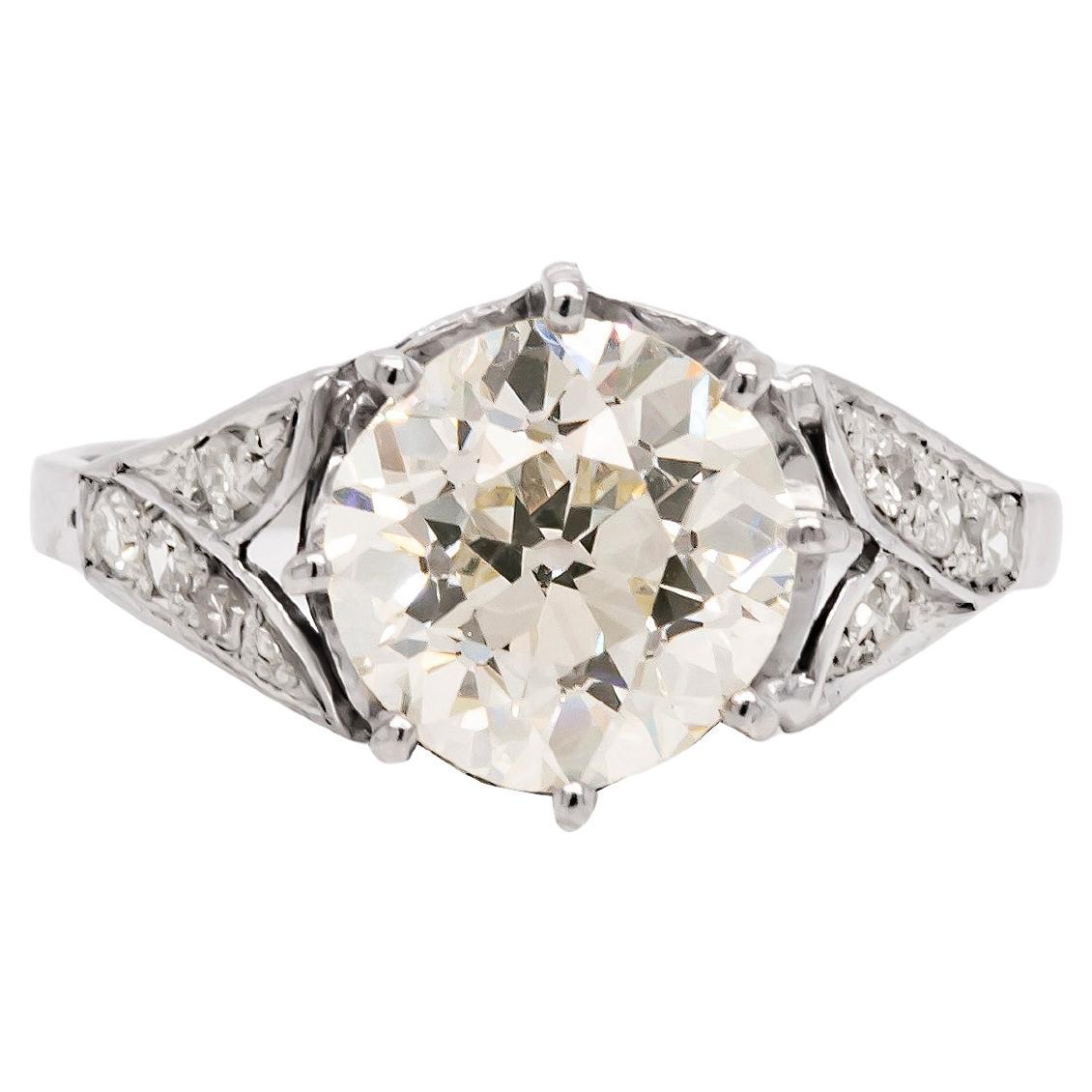 2.27ct Edwardian Old Cut Diamond 18 Carat Gold Engagement Ring, c.1915 For Sale